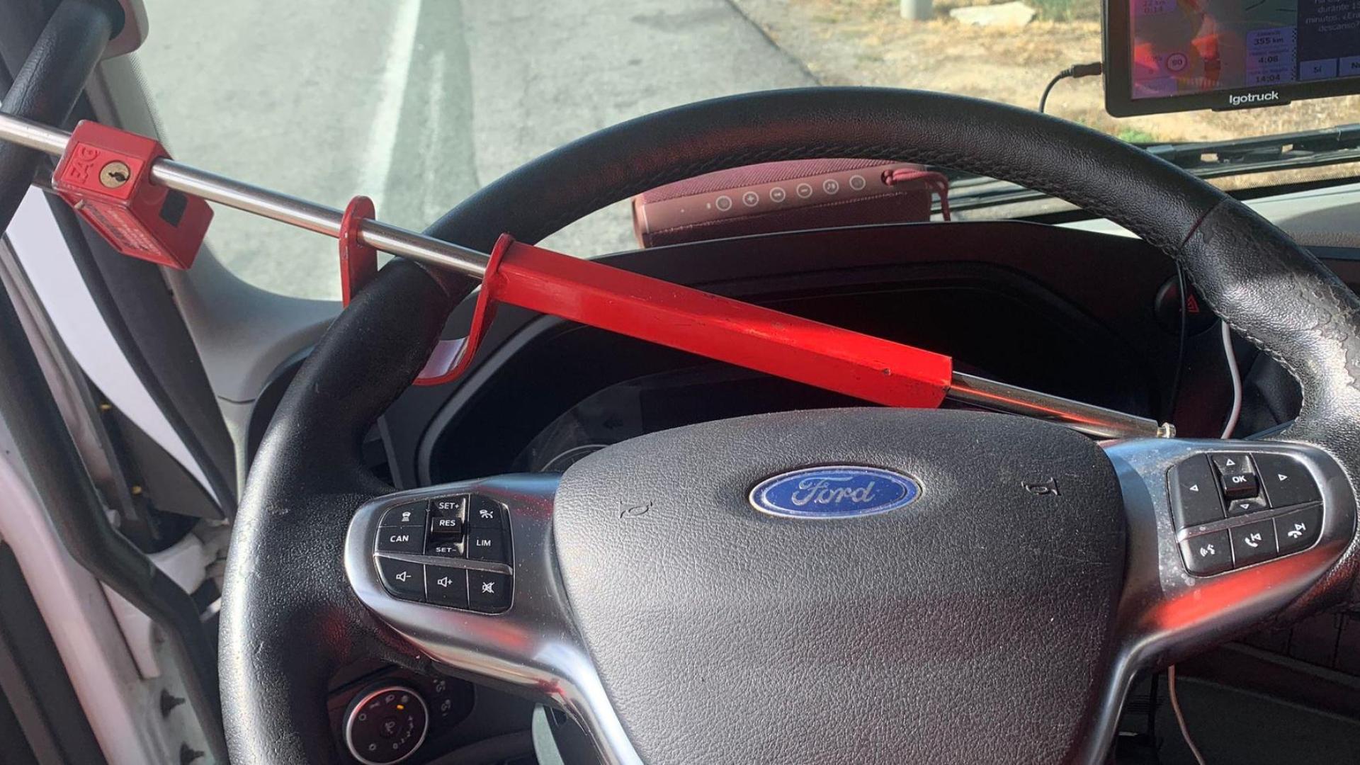 El camión ha quedado inmovilizado