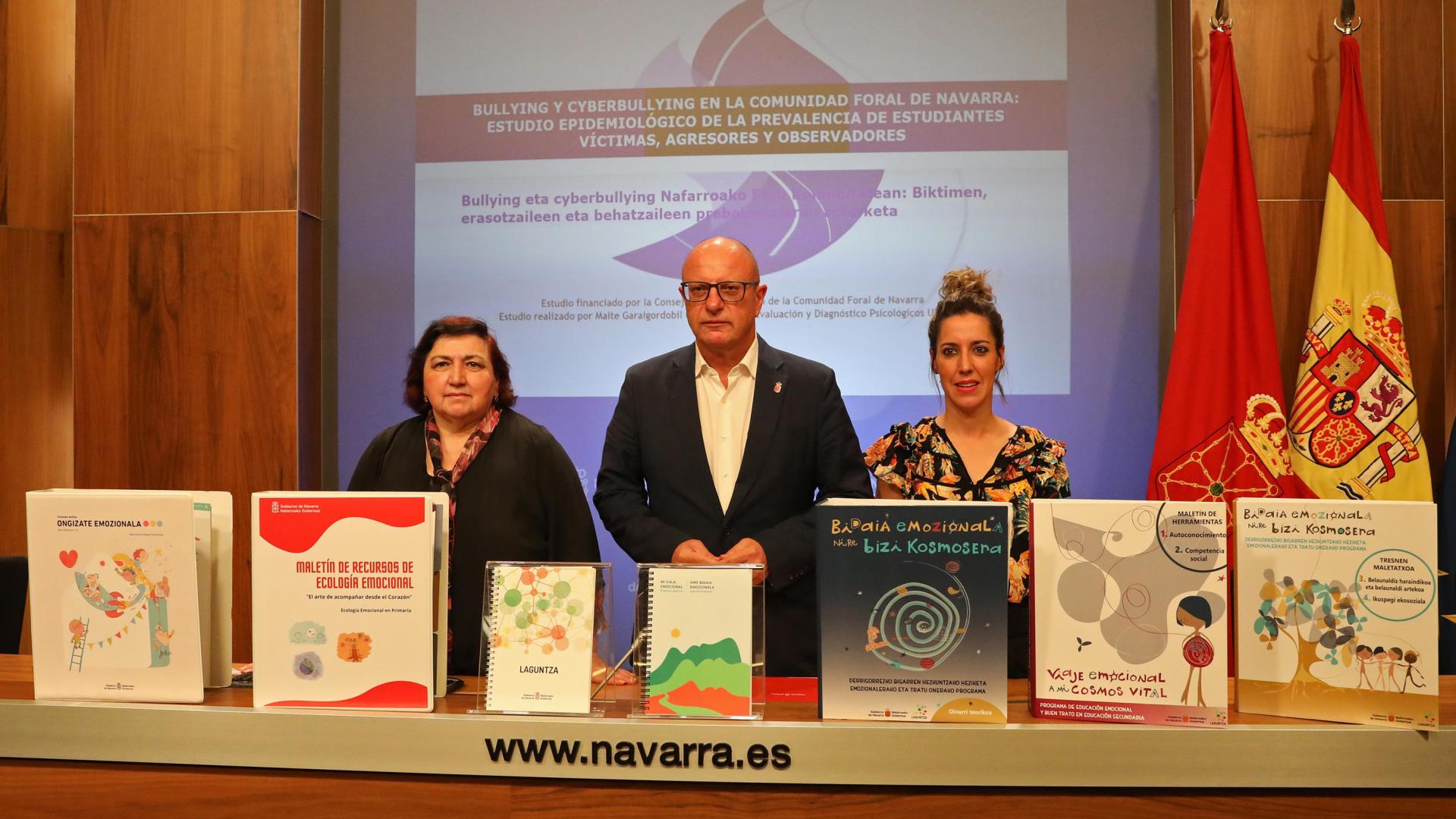 Desde la izda: María José Cortés, Carlos Gimeno e Itziar Irazabal