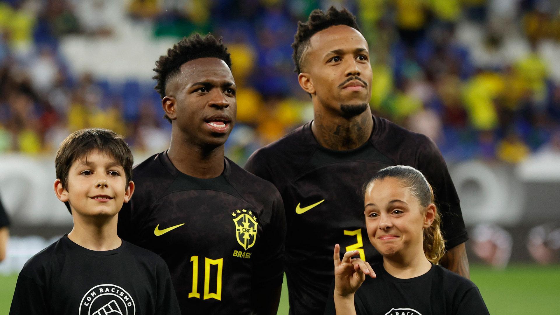 Vinícius y Militao durante el partido de Cornellà con Brasil