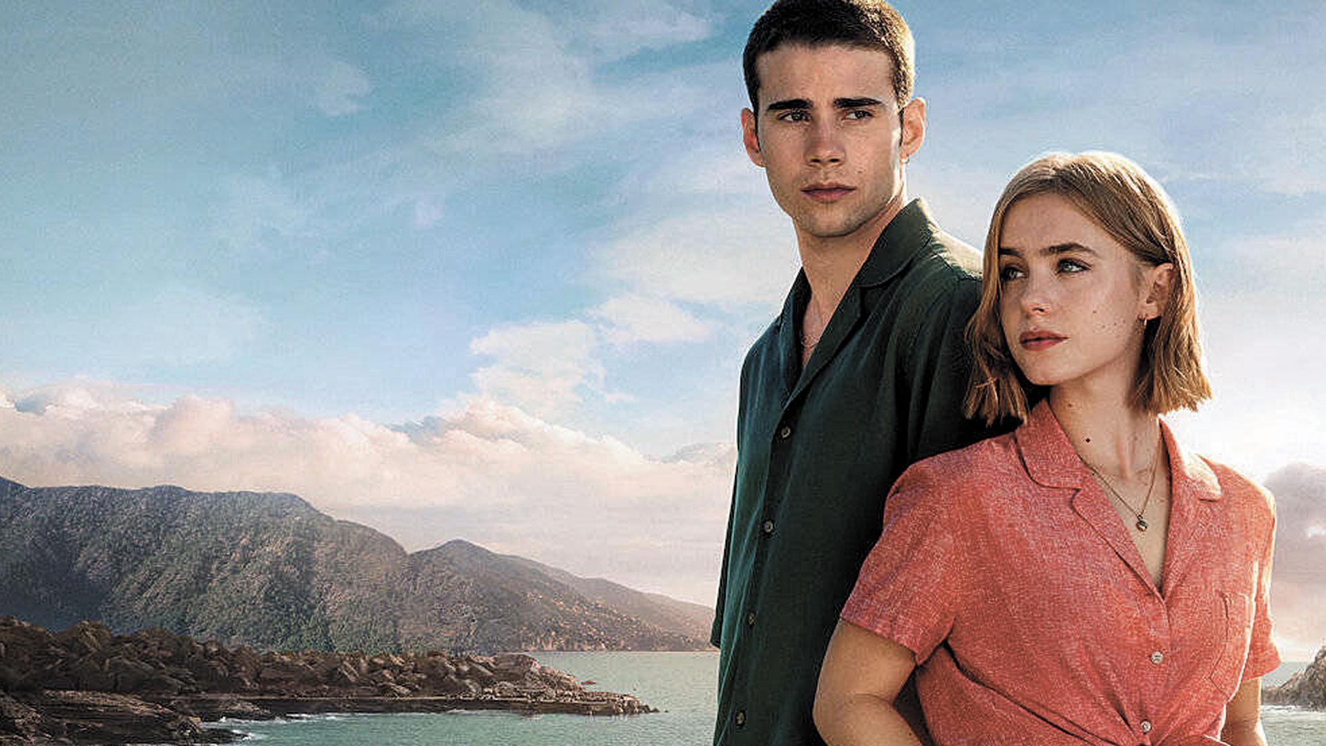 Julio Peña y Clara Galle, en una imagen promocional del filme