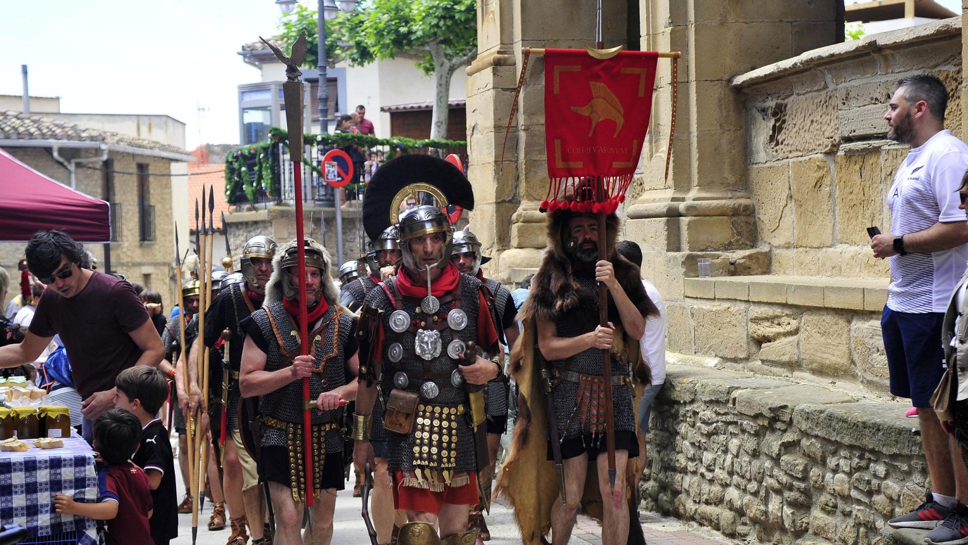 El ejercito romano haciendo la ronda en el festival de Andelos de 2018.
