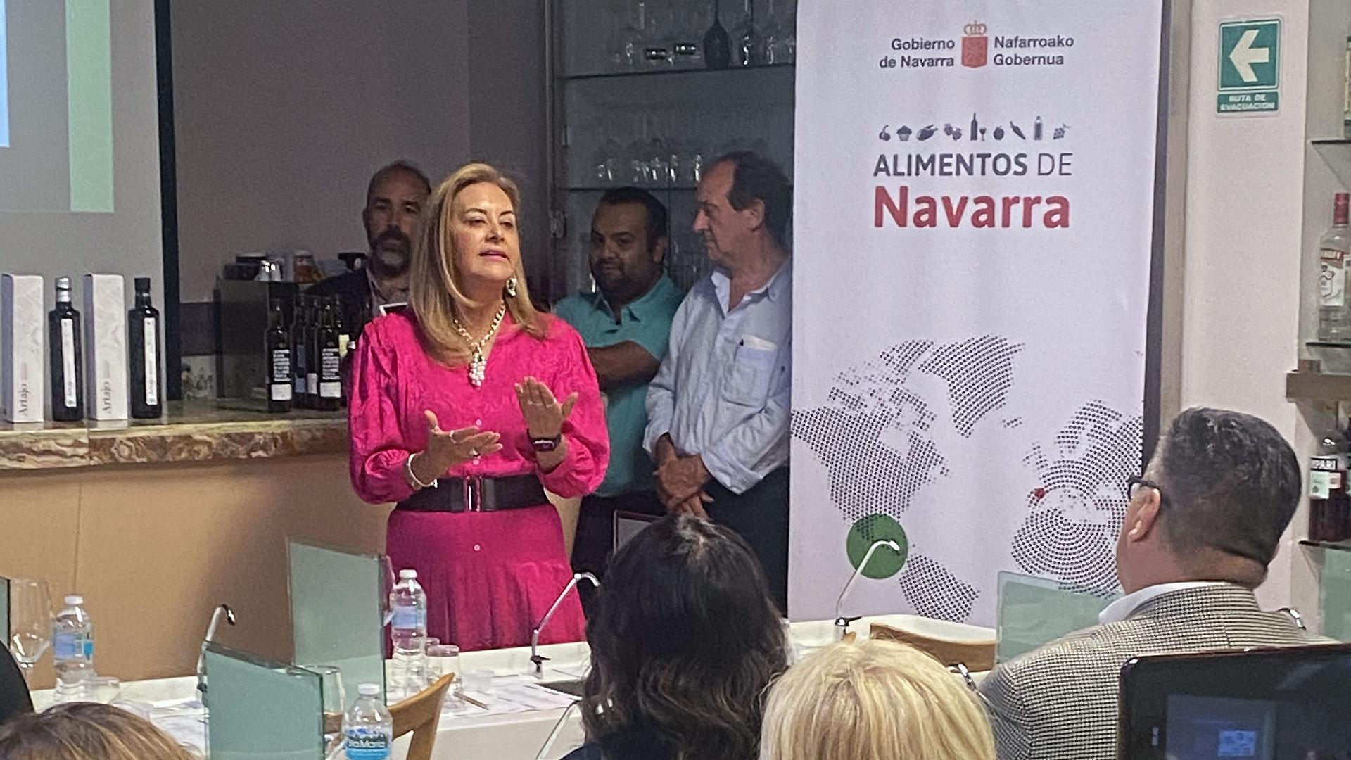 Miren Ausín, durante una de las reuniones celebradas en México