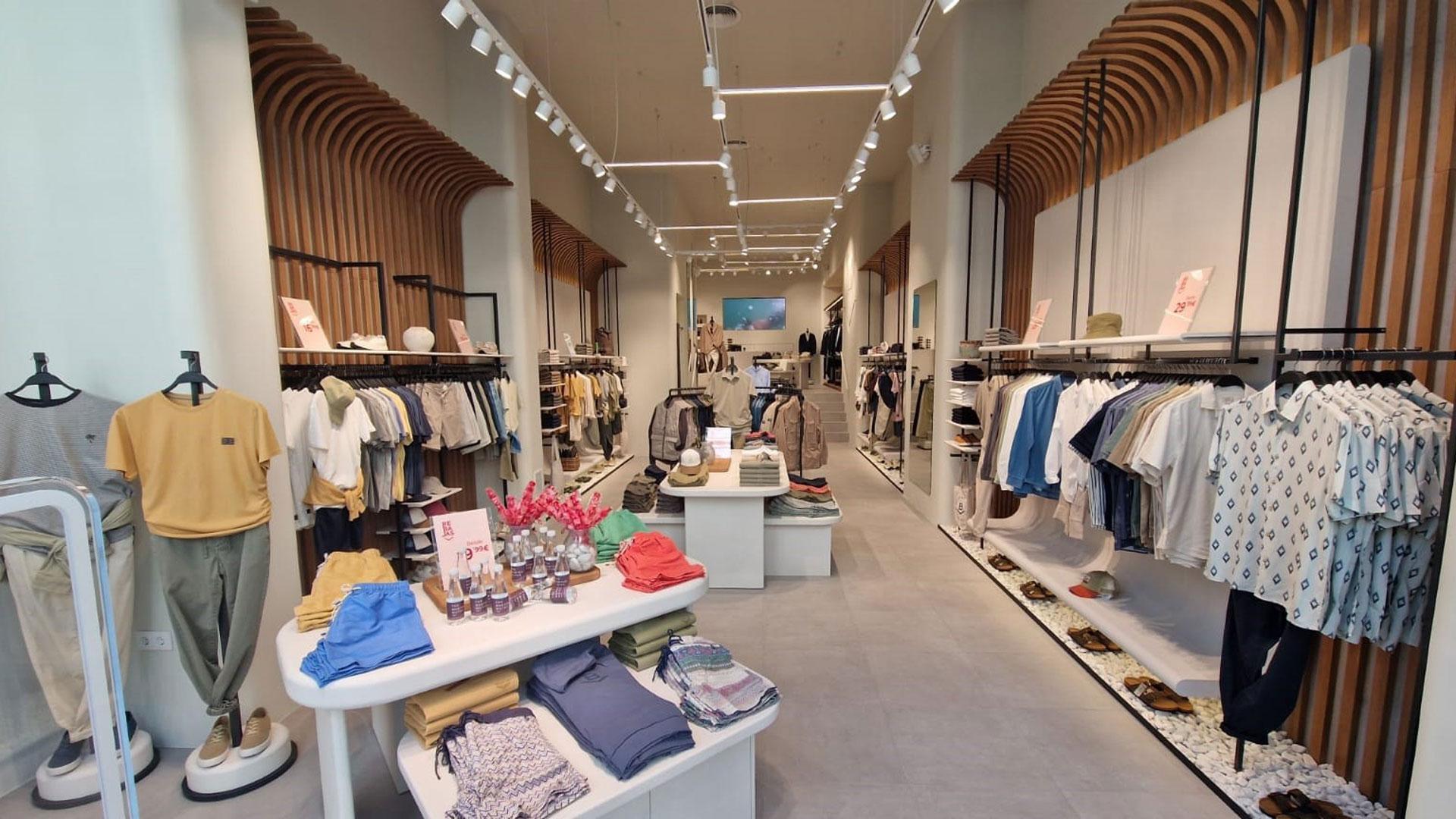 La firma de moda masculina Boston abre su primera tienda en Navarra