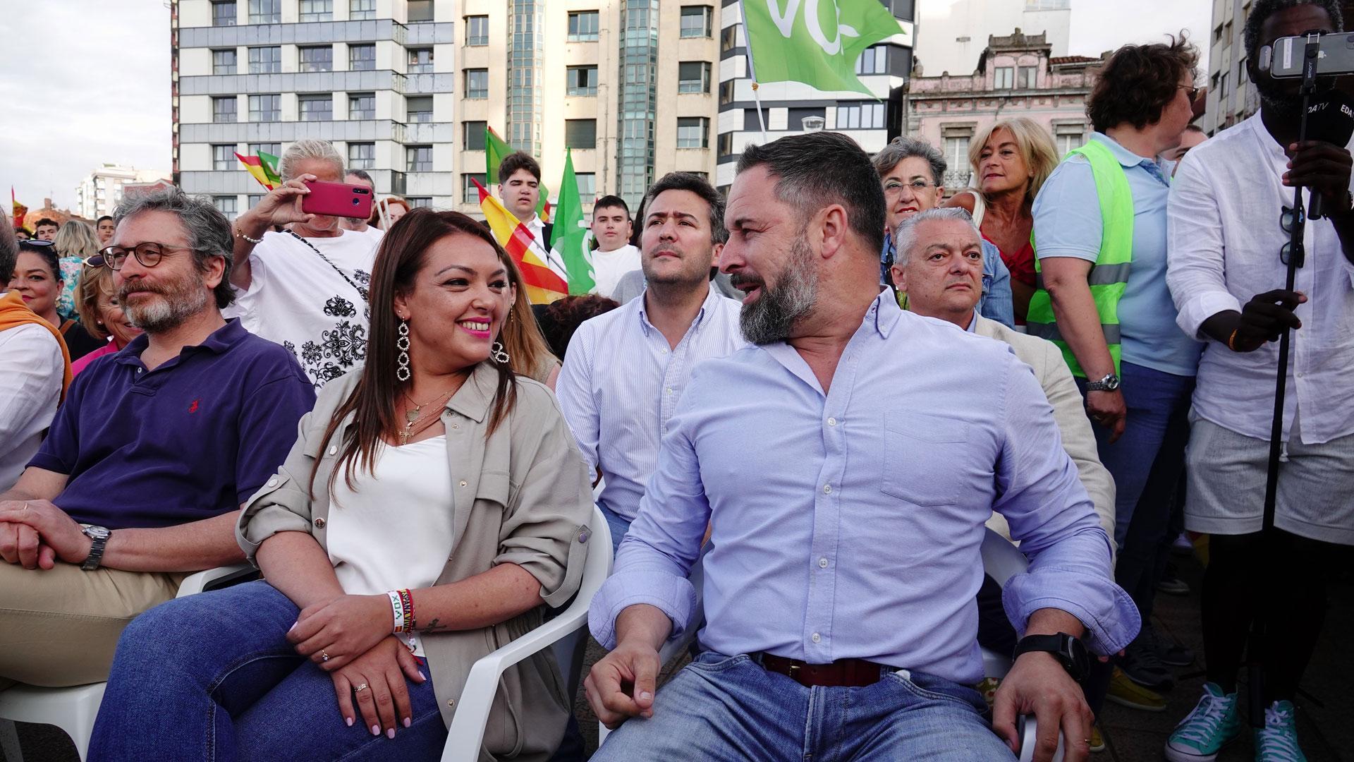 Abascal protagoniza un acto de precampaña electoral en Gijón