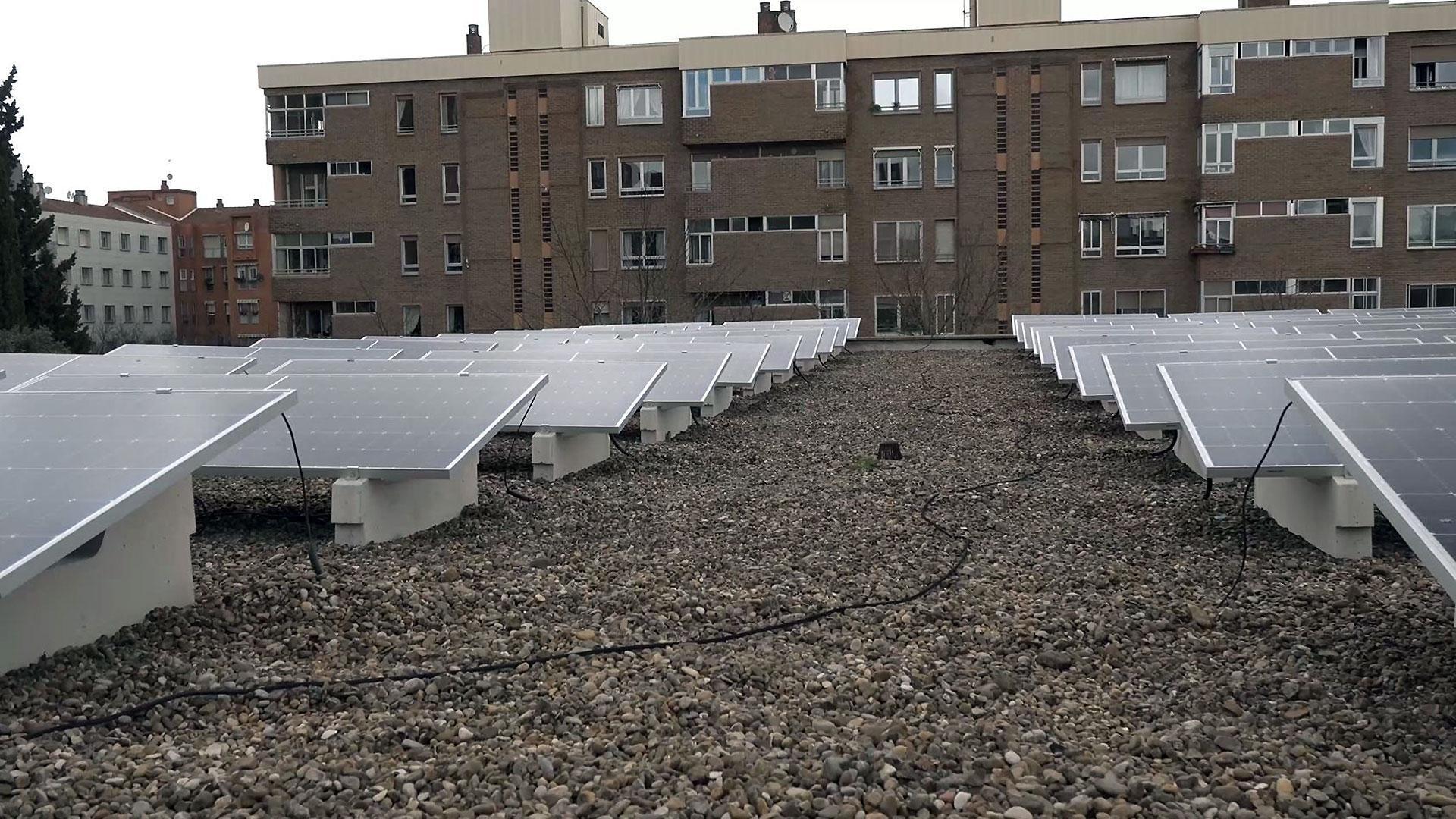 Una instalación fotovoltaica en Pamplona