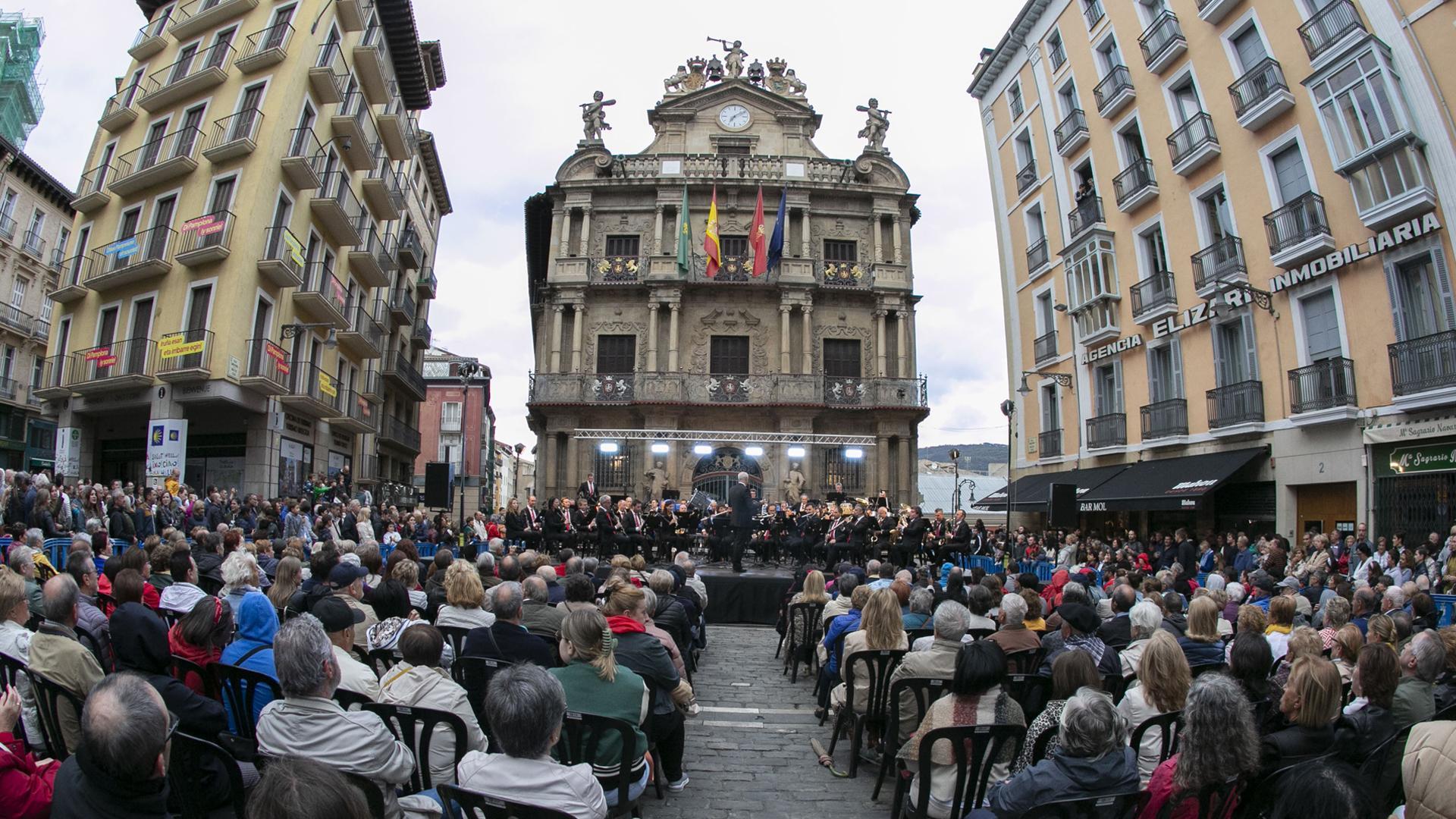 Concierto 'La Pamplonesa' en la Plaza Consistorial