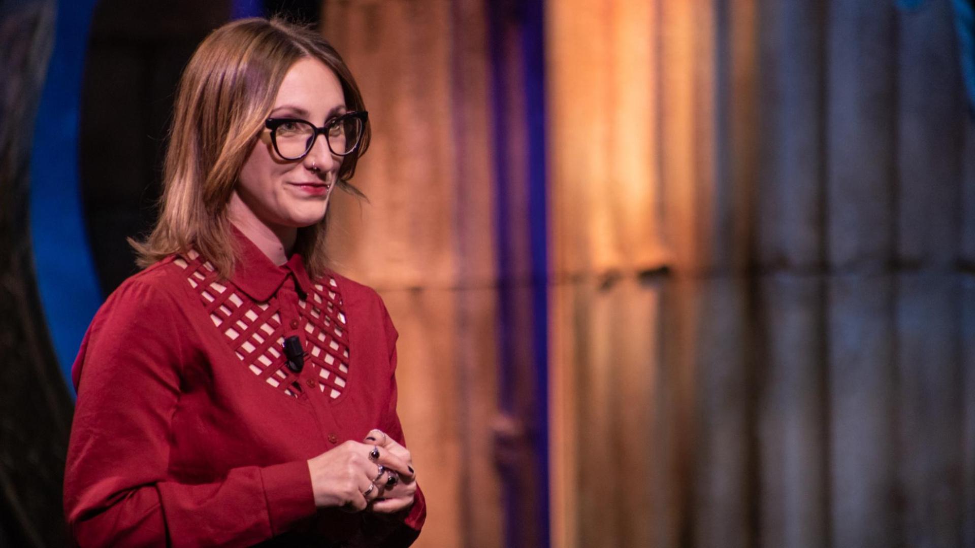 Laia San José, escritora, y colaboradora de “El Condensador de Fluzo”