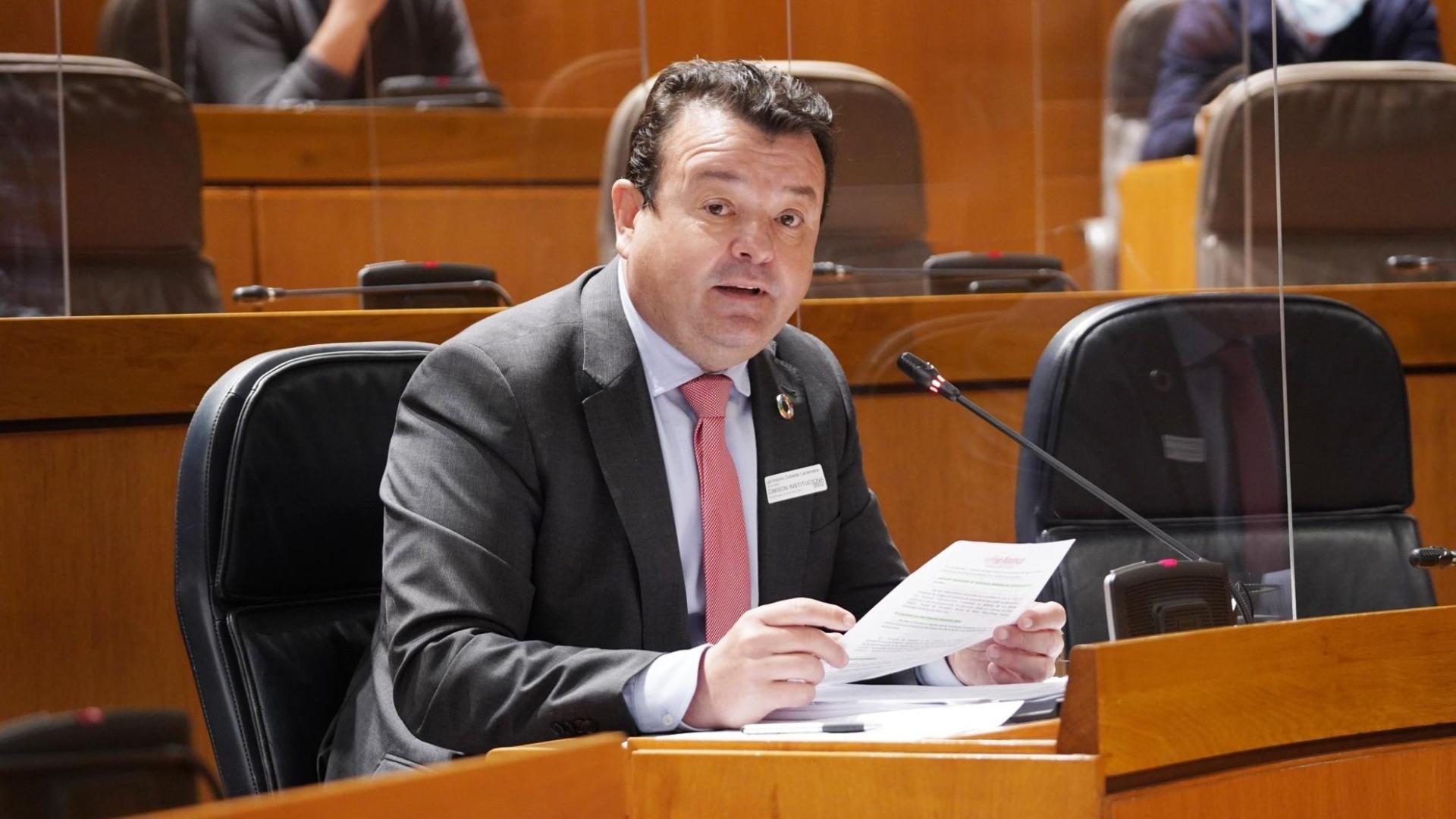 El alcalde de Zuera y presidente de la Federación Aragonesa de Municipios, Comarcas y Provincias (FAMCP), Luis Zubieta
CORTES DE ARAGÓN
(Foto de ARCHIVO)
05/04/2021