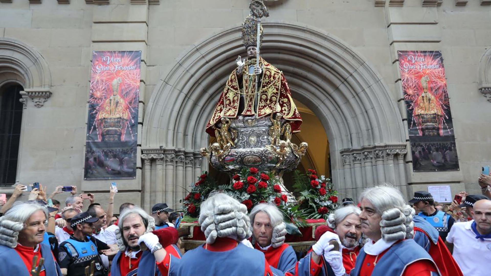 Imágenes de la procesión de San Fermín 2023