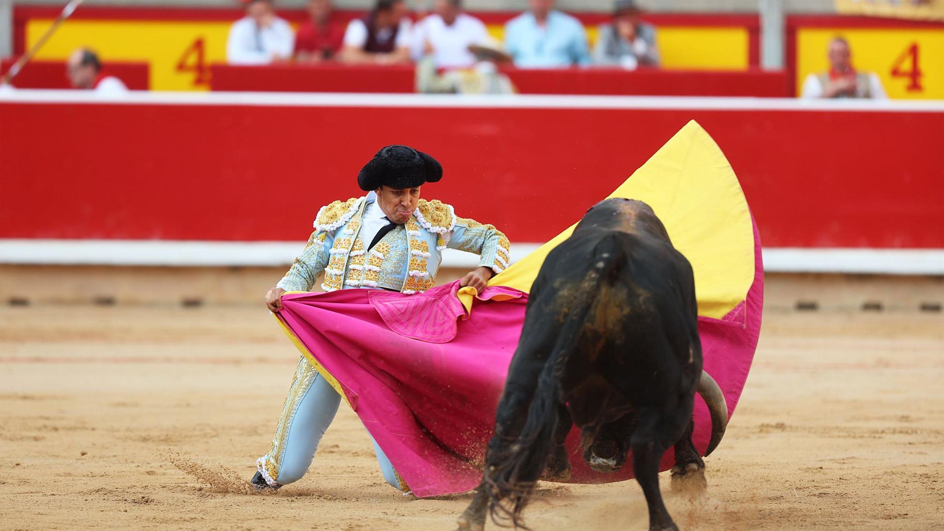 Vídeo con pases de Valadez en la corrida del 7 de julio