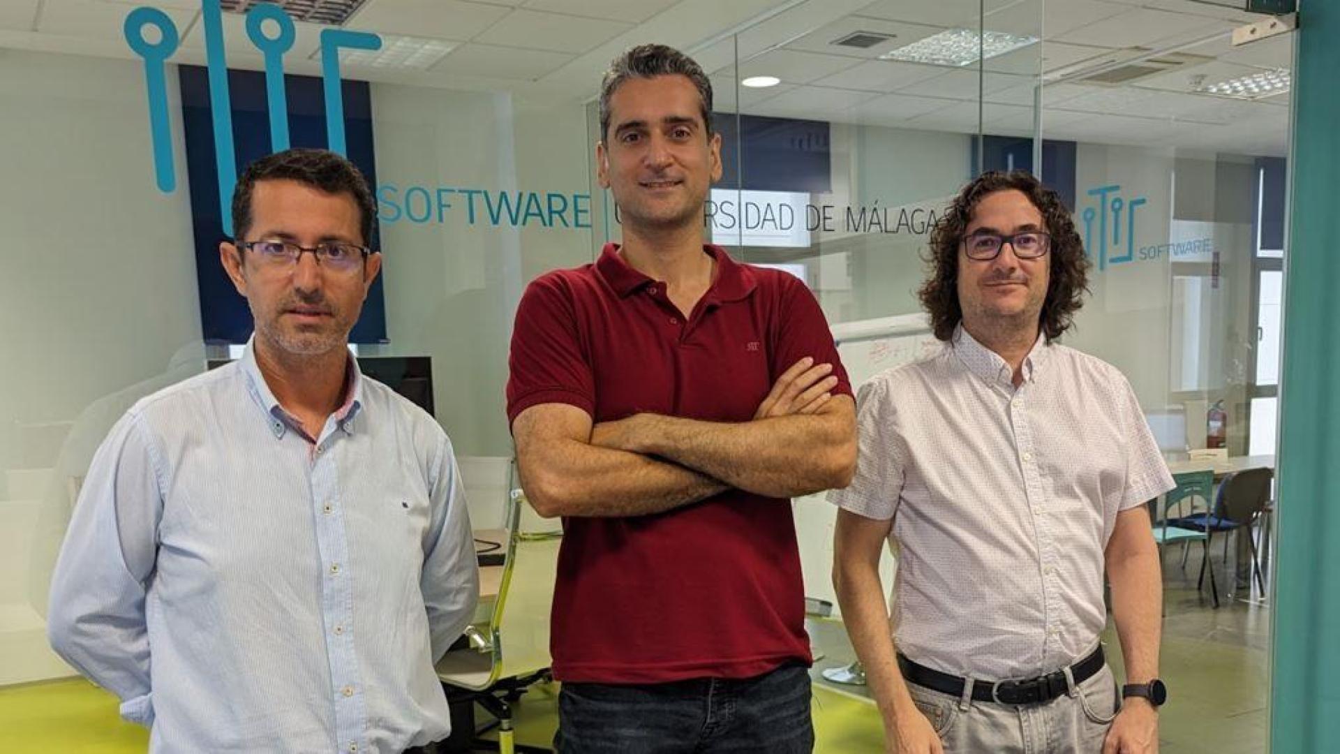 Investigadores del grupo de investigación Khaos, co-autores del estudio