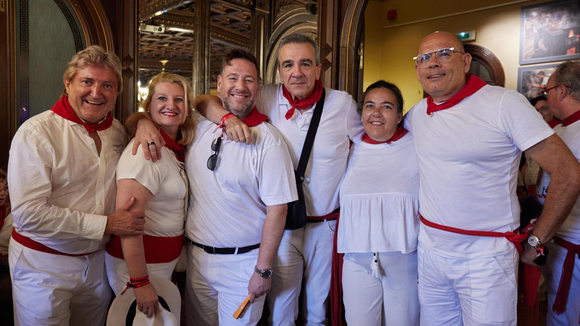 Desde la izquierda: JuanMari Idoate, Amalia Gómez, Carlos Latre, Alberto
