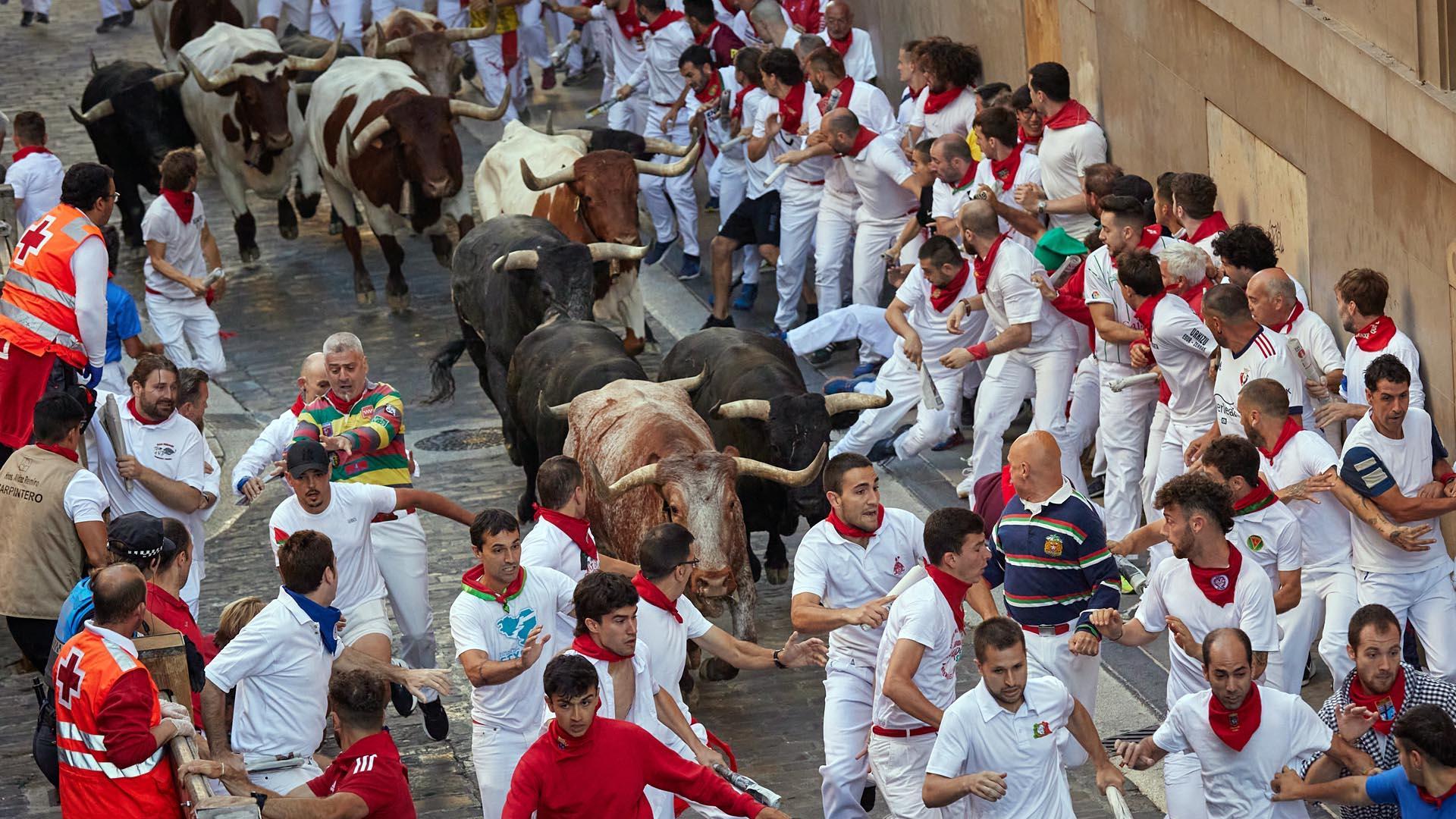 Octavo encierro de San Fermín en el tramo de Casa Seminario