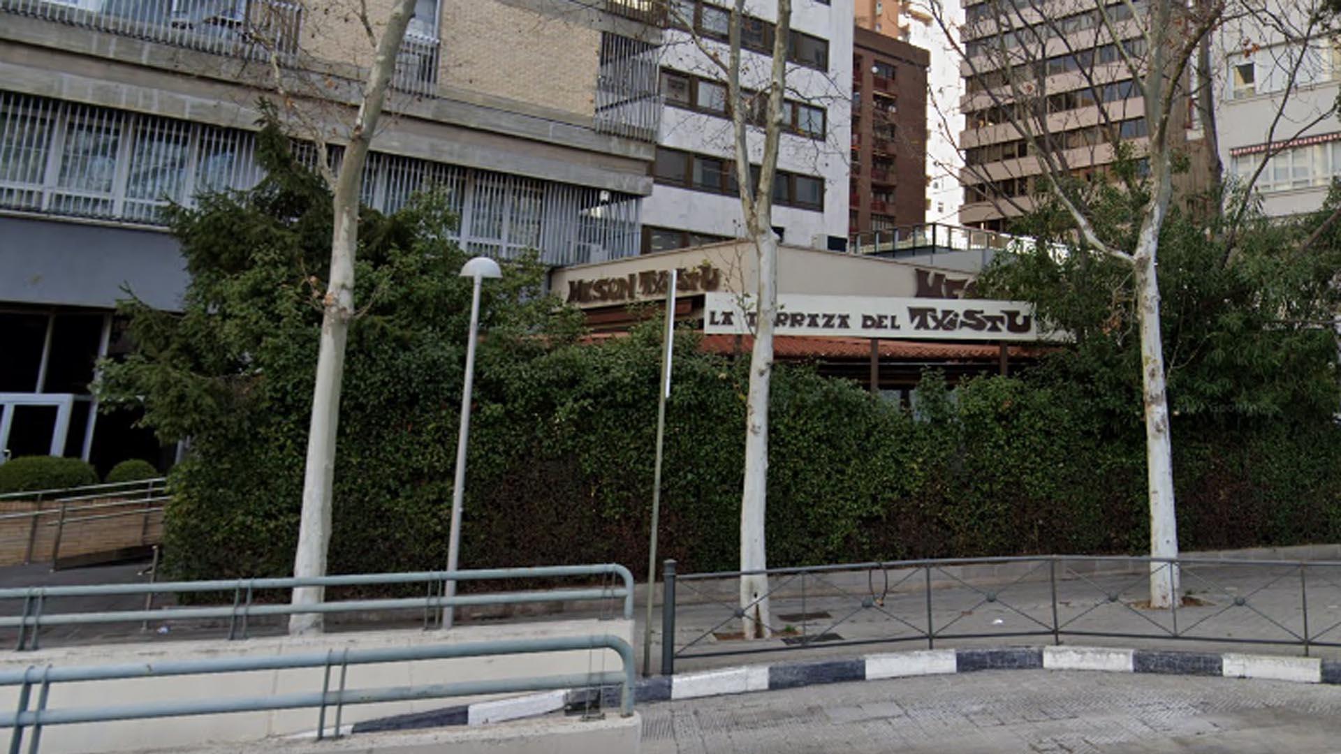 Exterior del Mesón Txistu, en Madrid