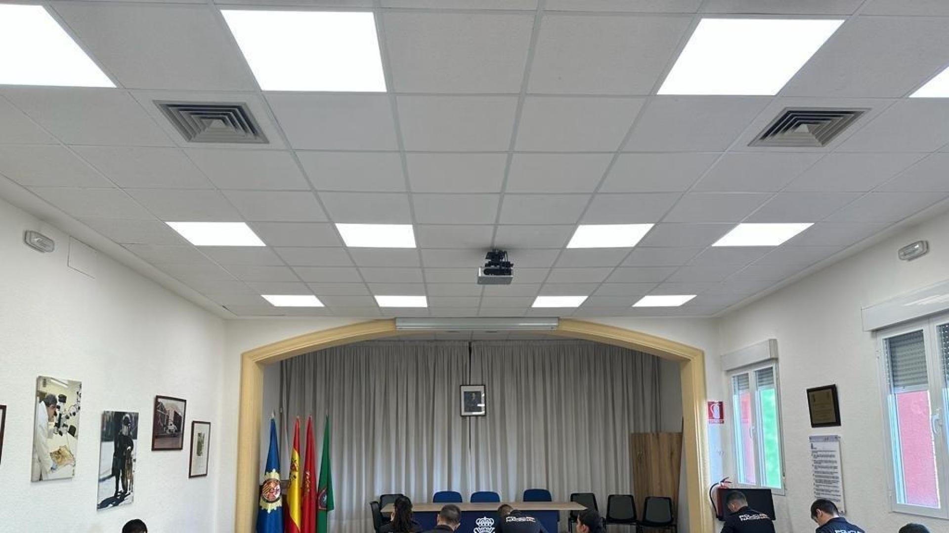 Los futuros policías nacionales, durante sus prácticas
