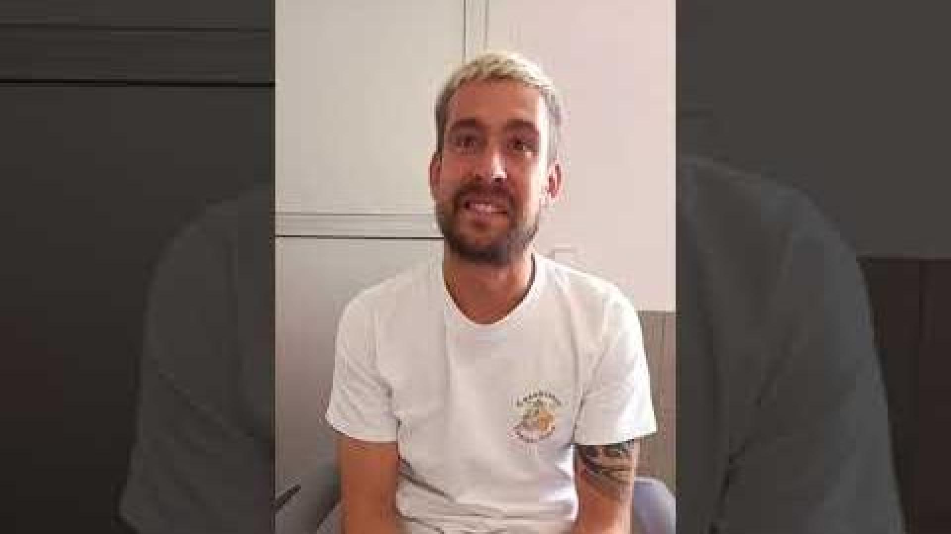 El portero de Osasuna responde a preguntas sobre su vida fuera del terreno de juego
