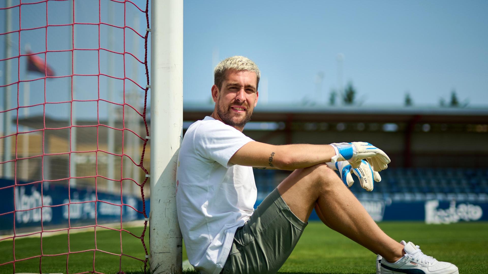 A: MIGUEL OSÉS
F: 22–7-2023
P:
L: TAJONAR
T: ENTREVISTA CON AITOR FERNANDEZ DE OSASUNA