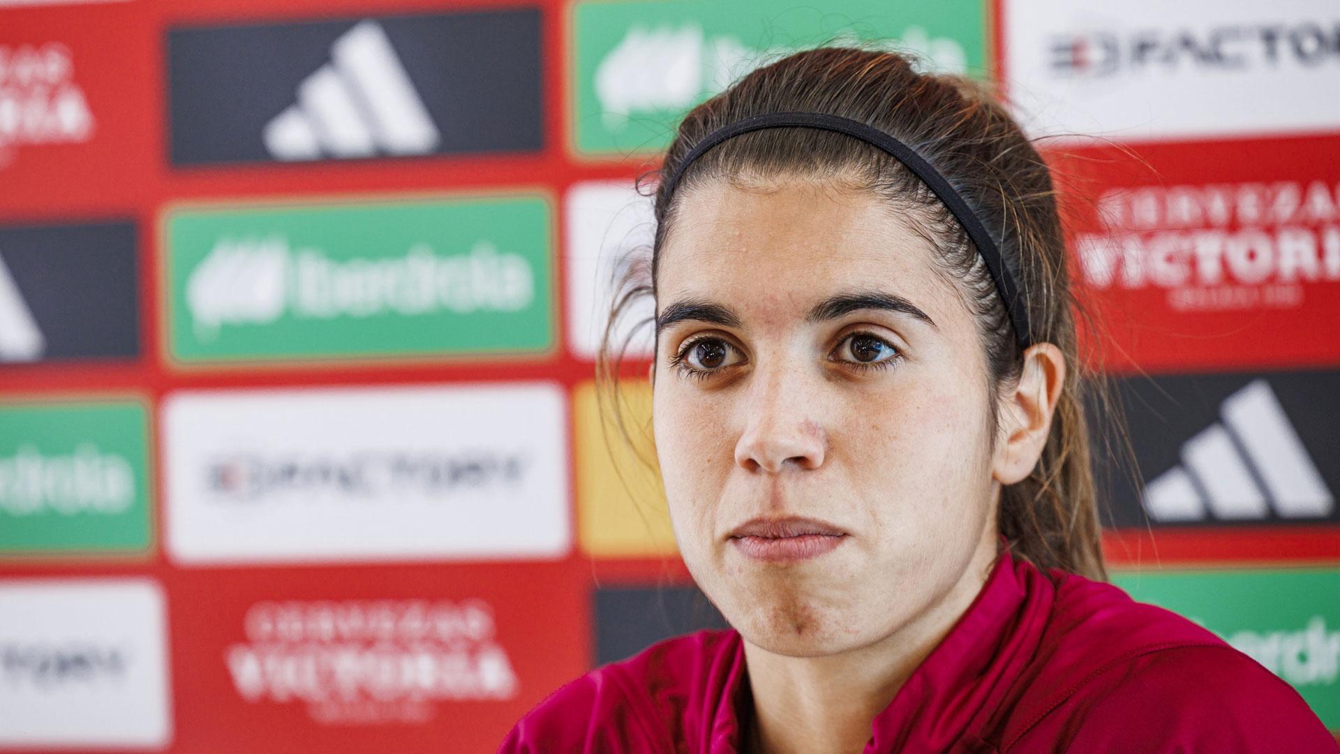 Rueda de prensa de Alba Redondo, jugadora de la selección española de fútbol en Wellington