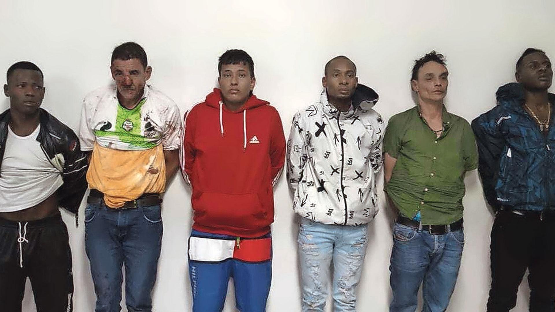 Un juez envió a prisión preventiva a  los seis detenidos acusados del asesinato de Fernando Villavicencio