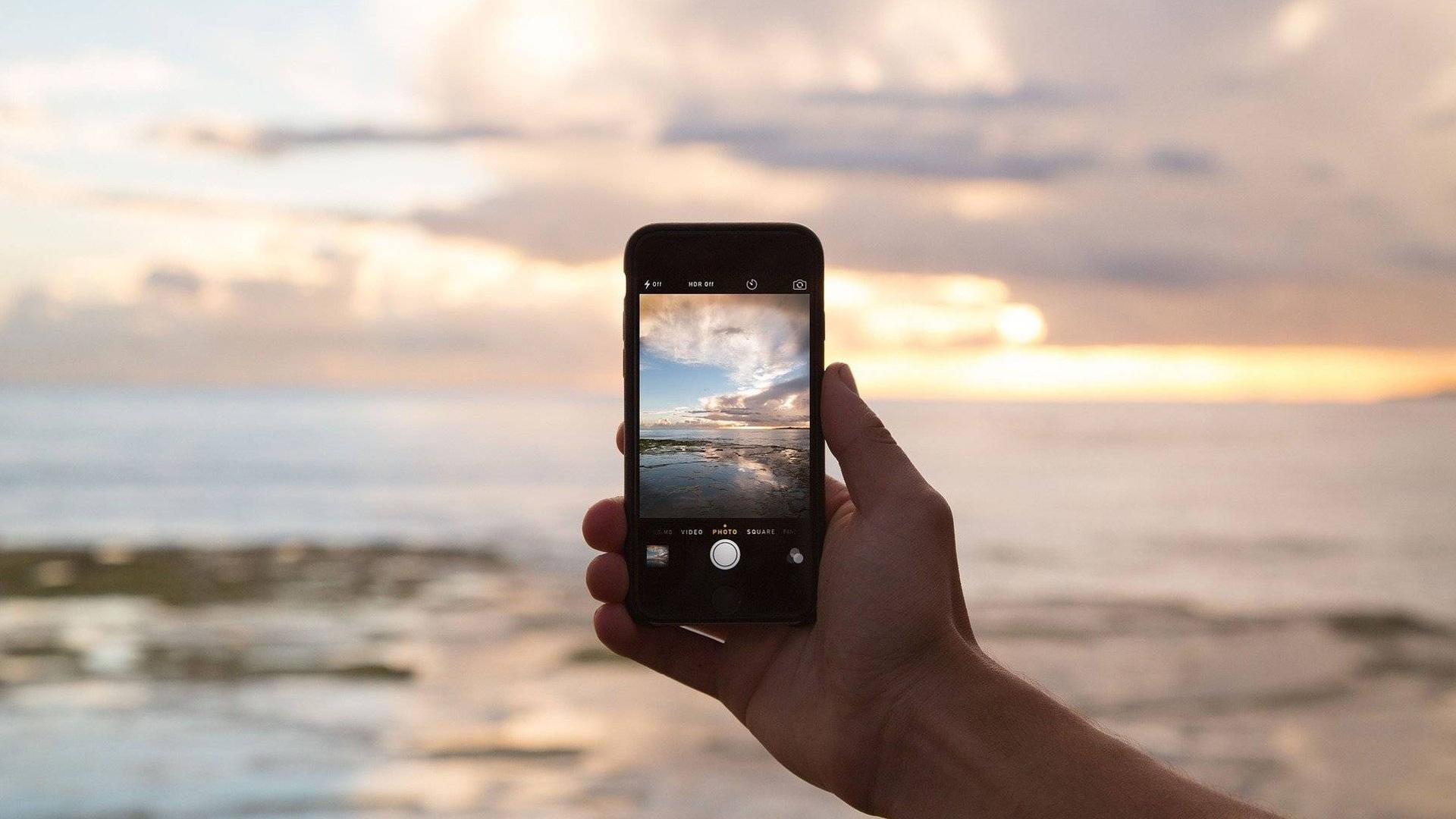 Los smartphones están expuestos a altas temperaturas durante el verano por usos como la fotografía
