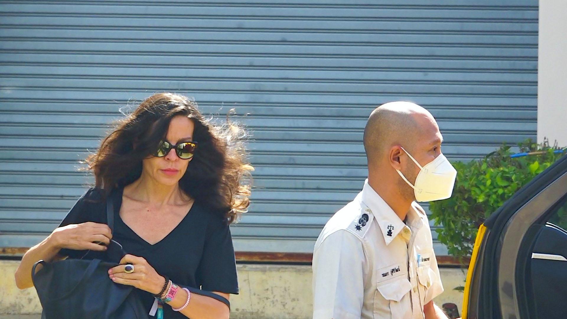 Silvia Bronchalo, a su salida de la cárcel de Koh Samui en Tailandia