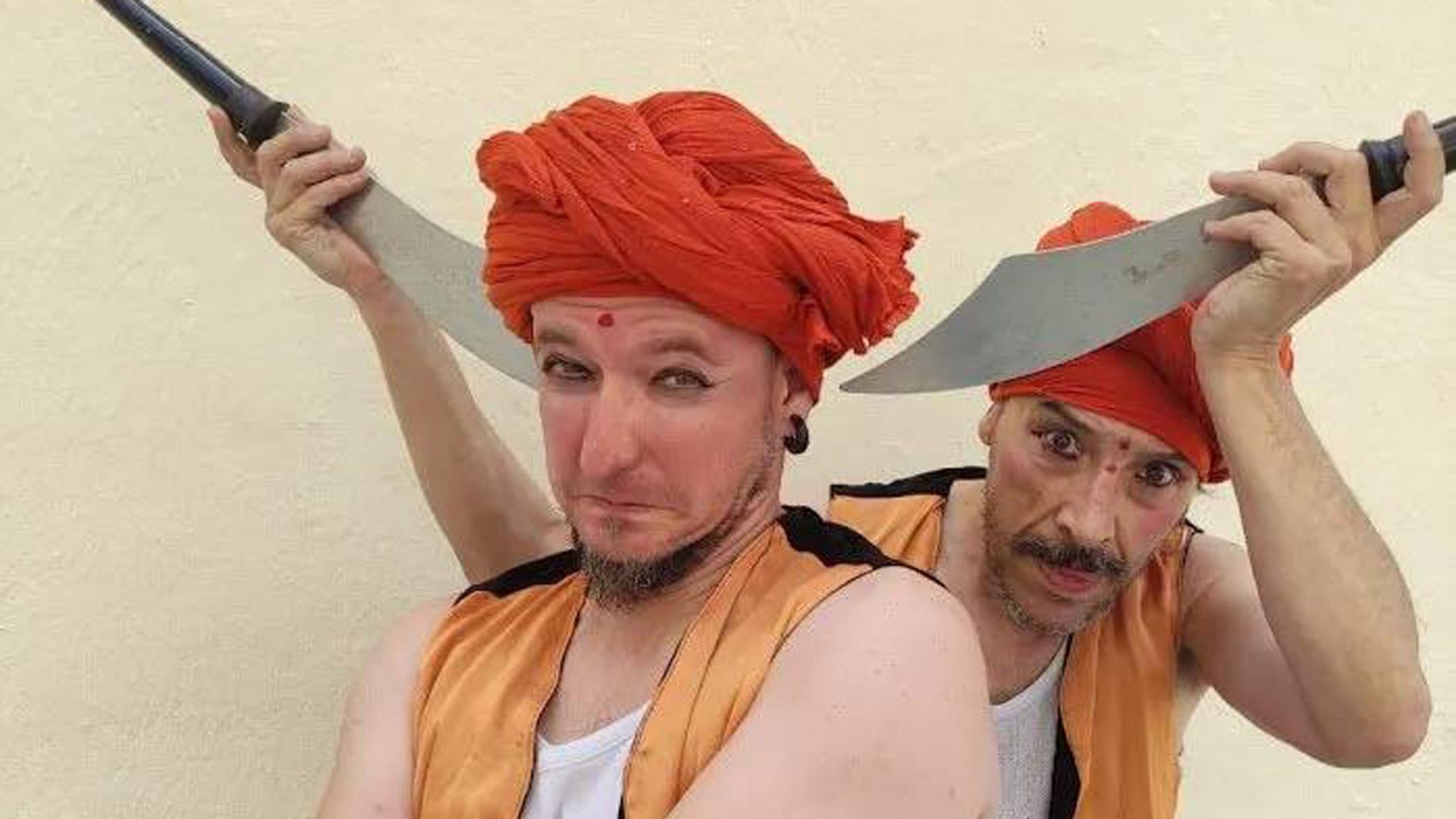 '¿El último fakir/Azken fakirra?', de Zirika Zirkus, se estrena mañana y el jueves en la fachada del Teatro Gayarre