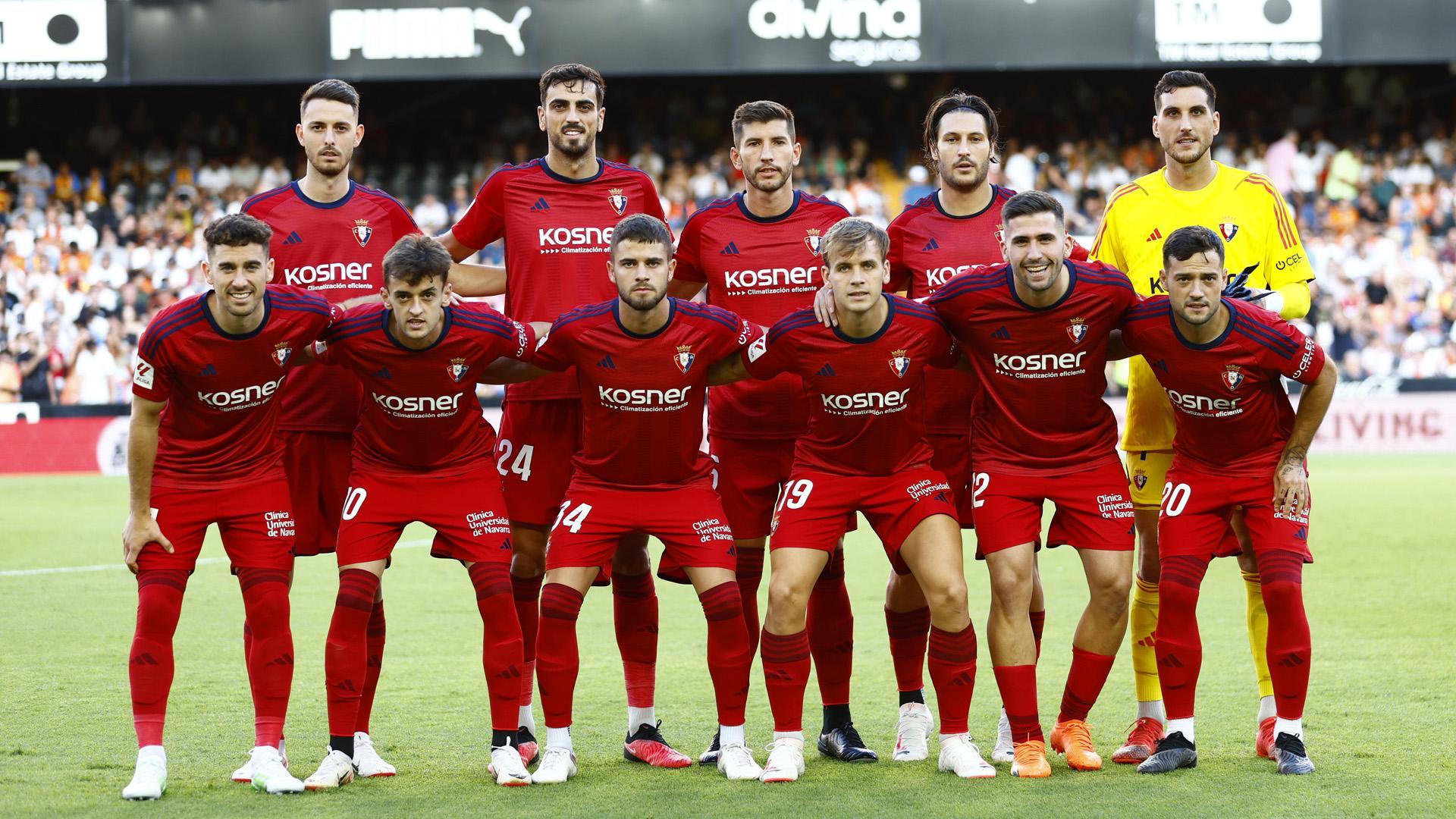 Once de Osasuna en el partido contra el Valencia