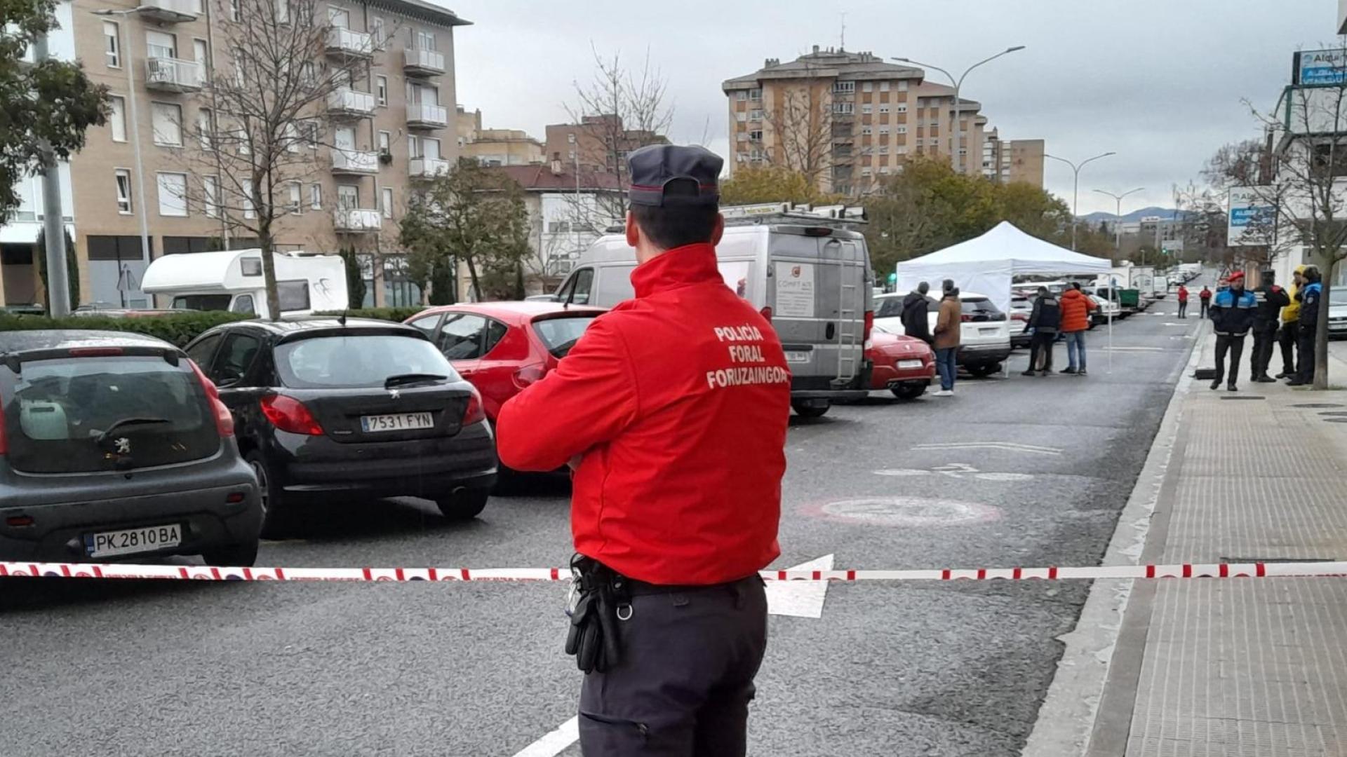 Un policía foral, en el lugar de los hechos