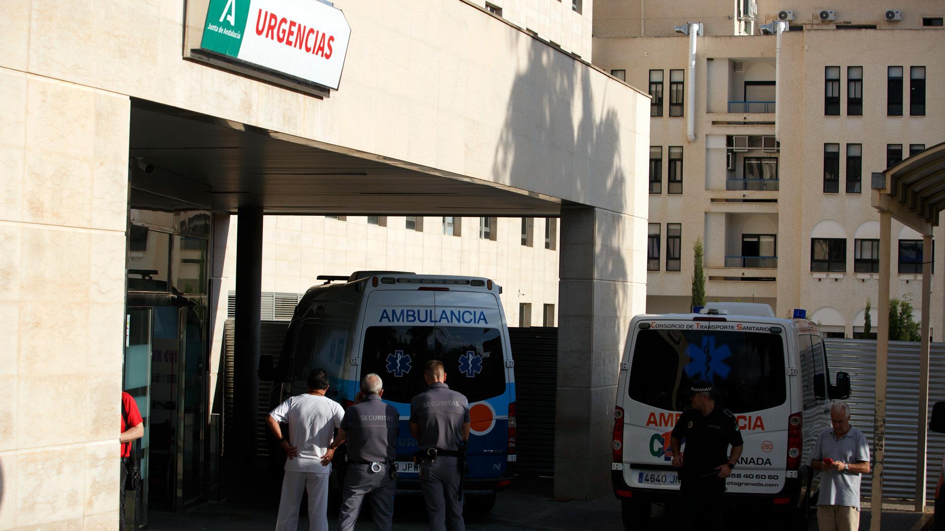 Zona de urgencias del Hospital comarcal Santa Ana de Motril donde fue ingresada Ángeles Béjar