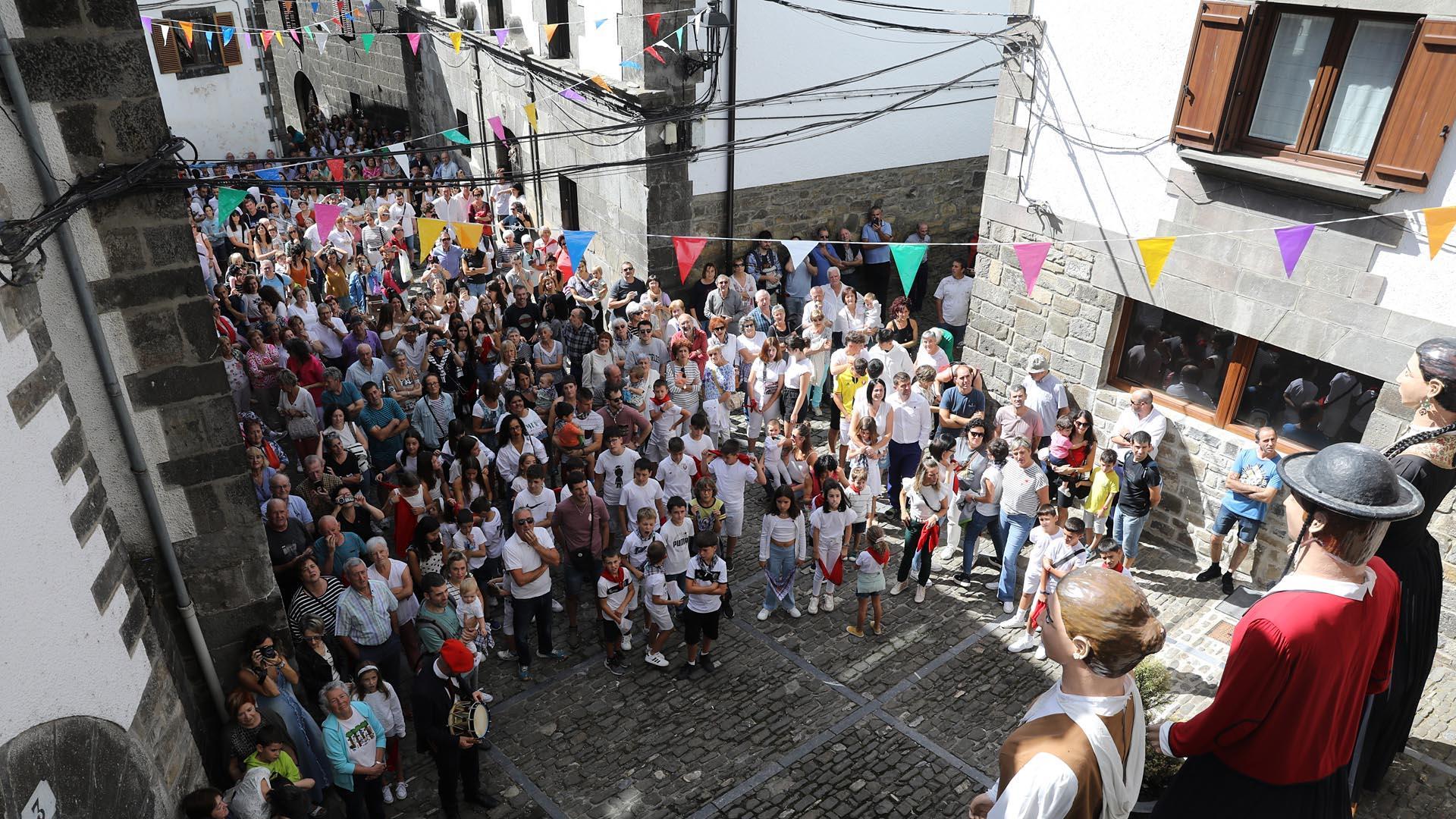 Fotos del inicio de fiestas de Ochagavía 2023.