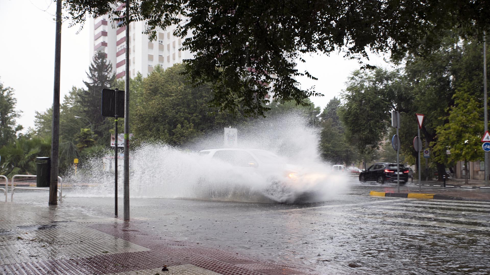 Fotos de llegada de la DANA a Navarra, donde las tormentas han dejado cifras de récord.
