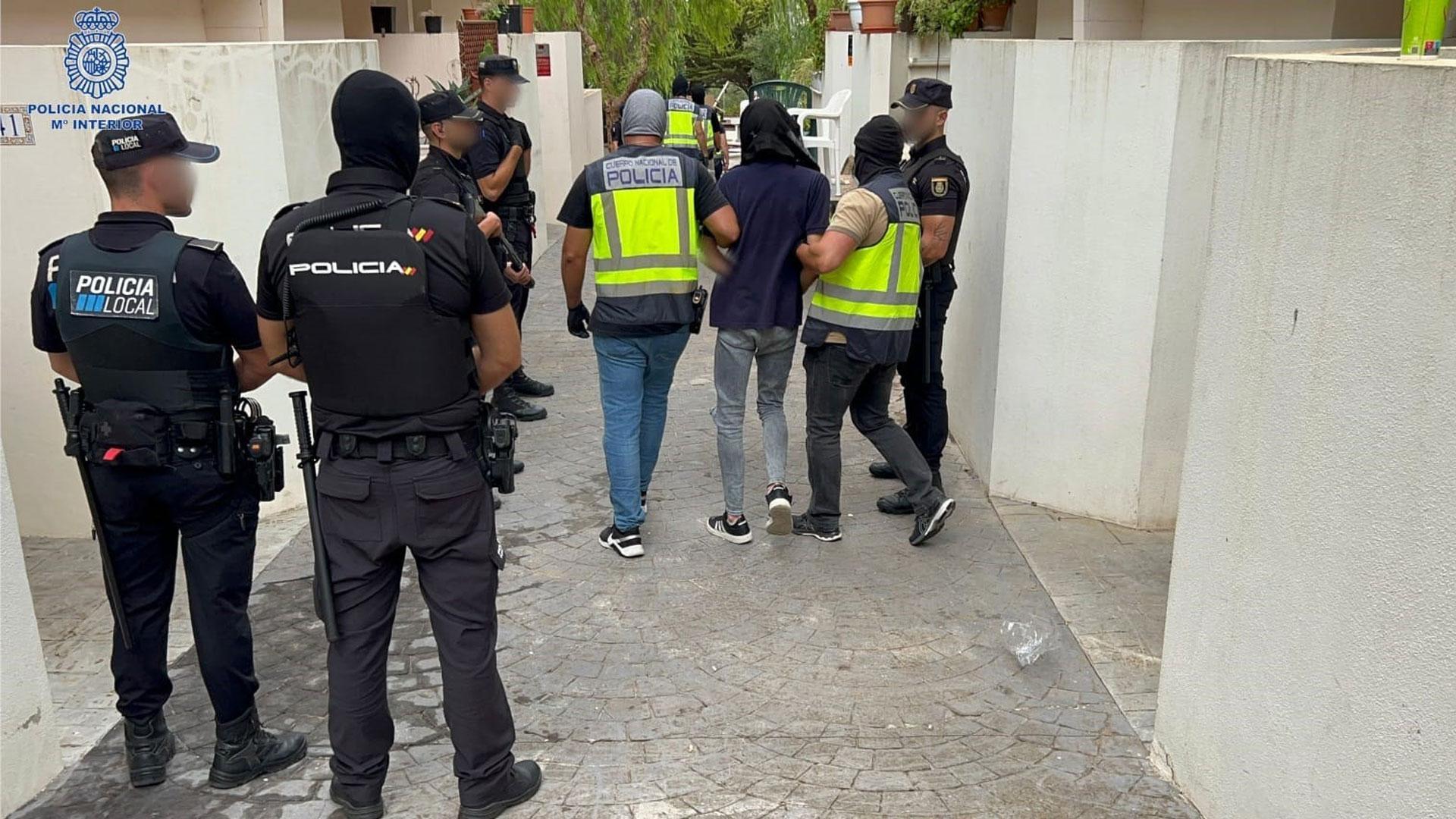 Imagen de archivo de un detenido por la Policía Nacional