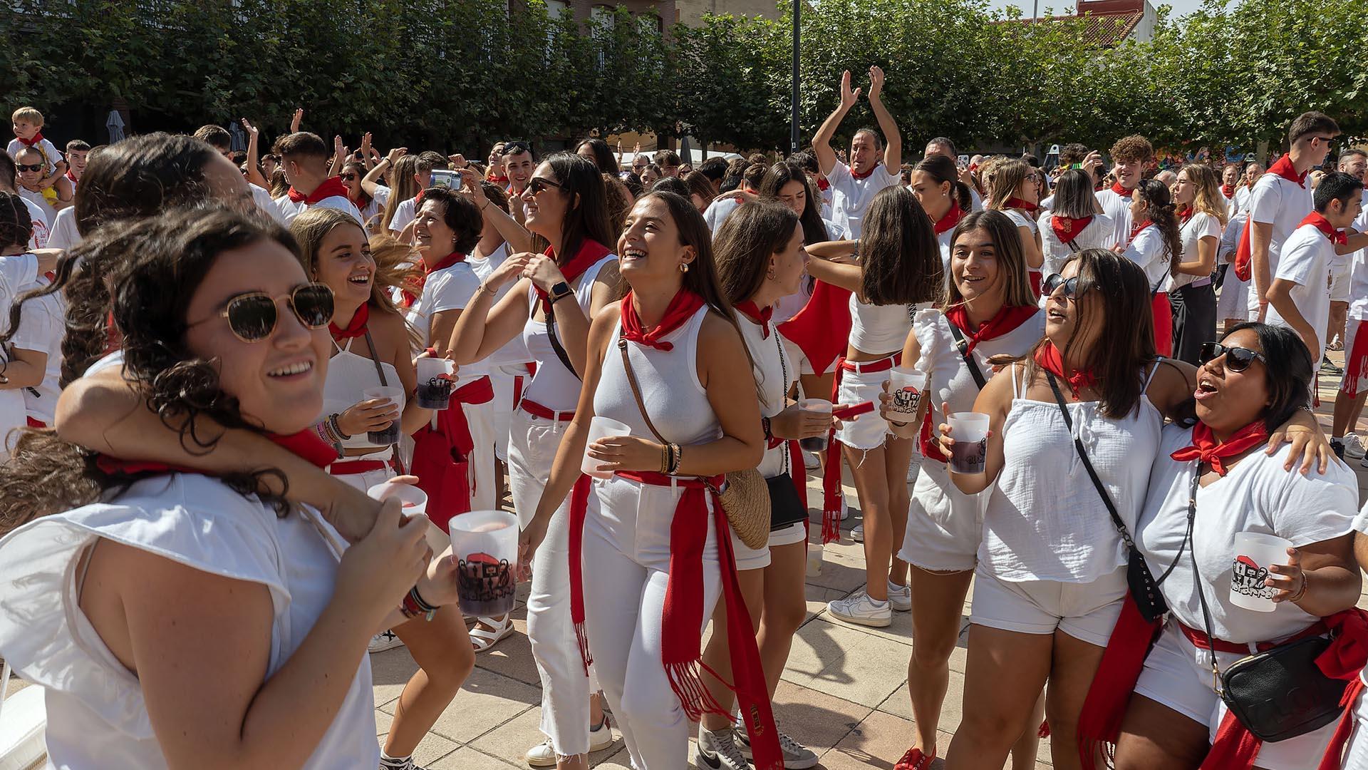 Fotos del cohete de fiestas de Andosilla./