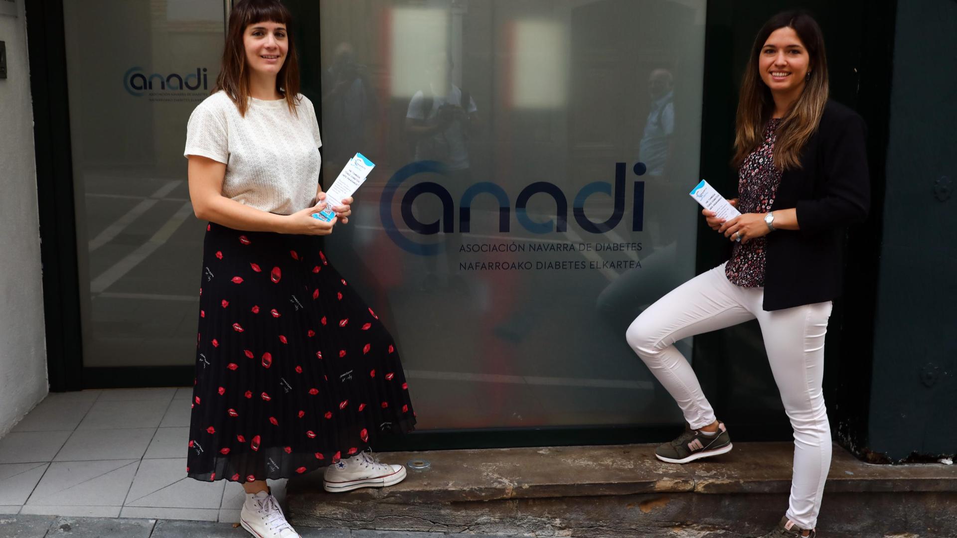 Cristina Azagra Rey (ANADI) y Arantxa Bujanda (UPNA) ayer, durante la presentación del foro.