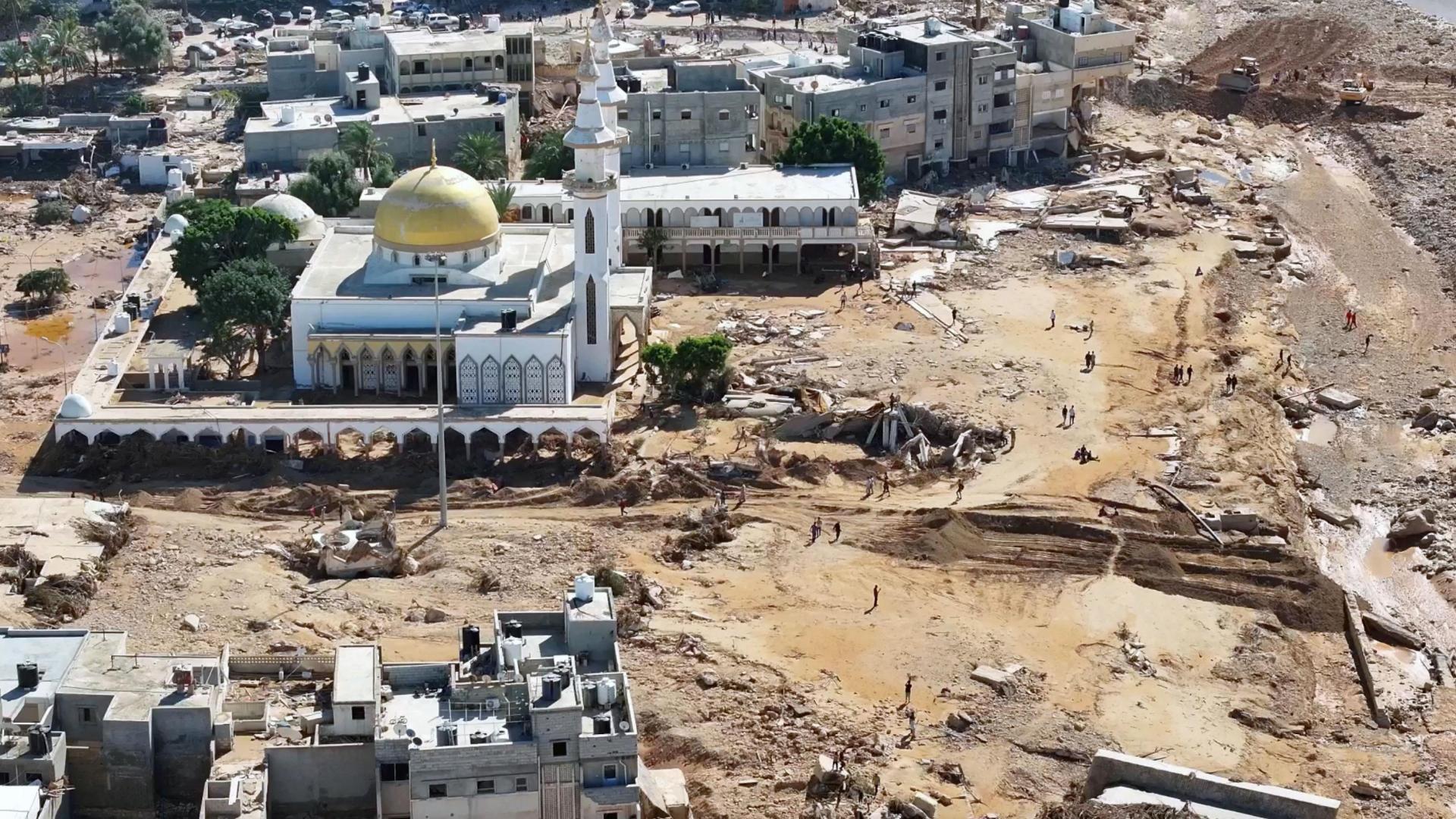 Vista aérea de la destrucción por las inundaciones registradas en el este de Libia