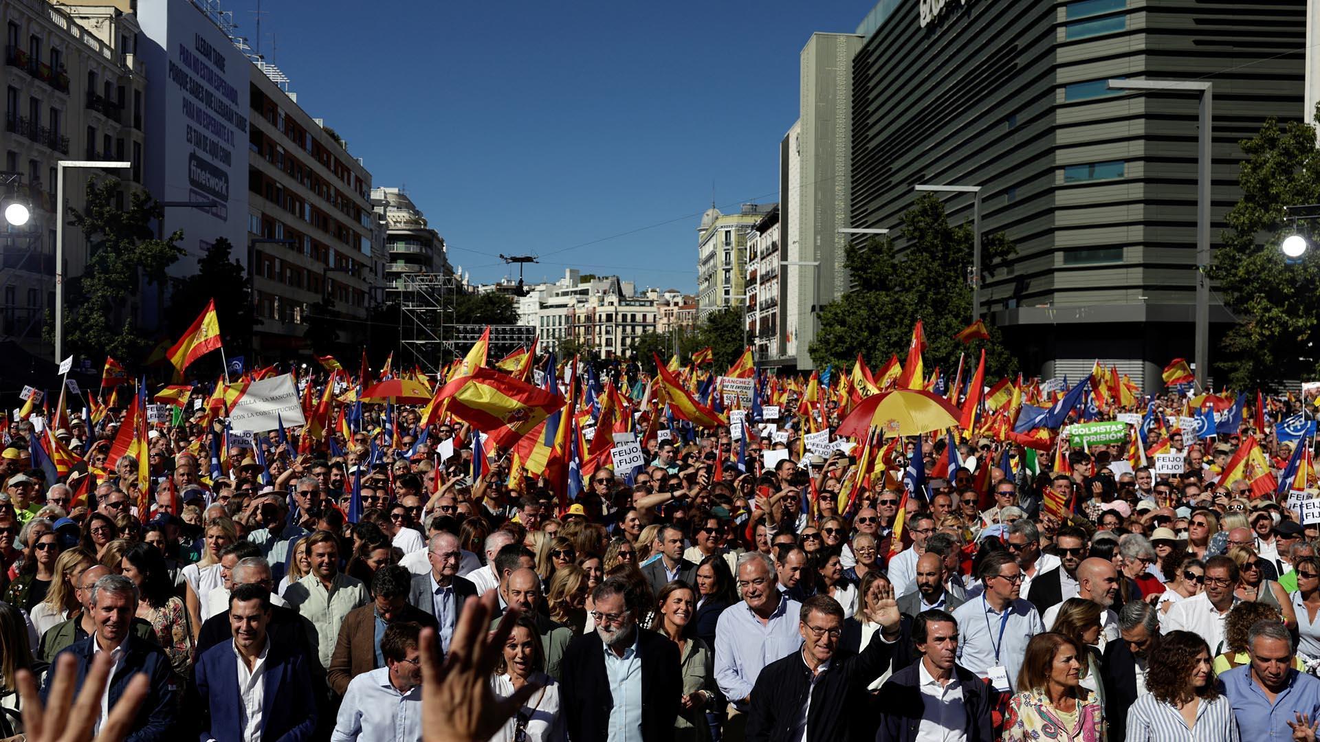 Más de 30.000 personas han respaldado a Feijóo en la manifestación de Madrid contra la amnistía./