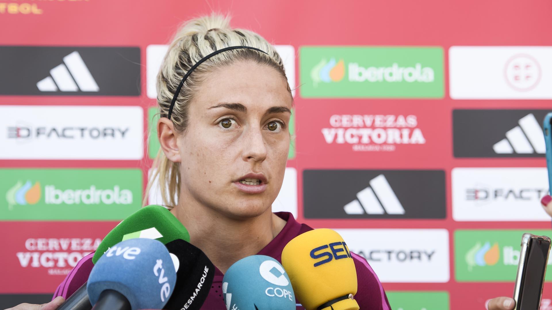 Alexia Putellas, en sus declaraciones ante los medios este domingo en Sevilla