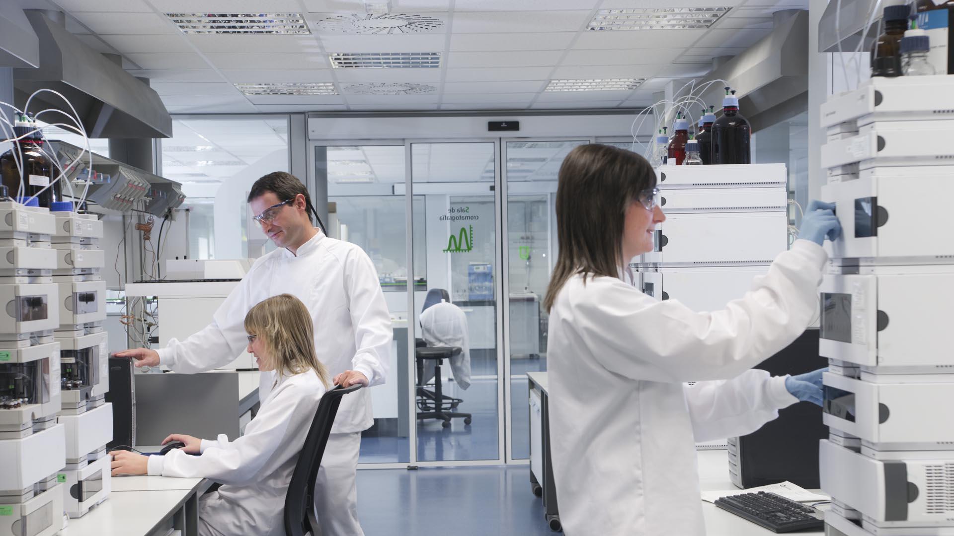 Interior del laboratorio de Cinfa
