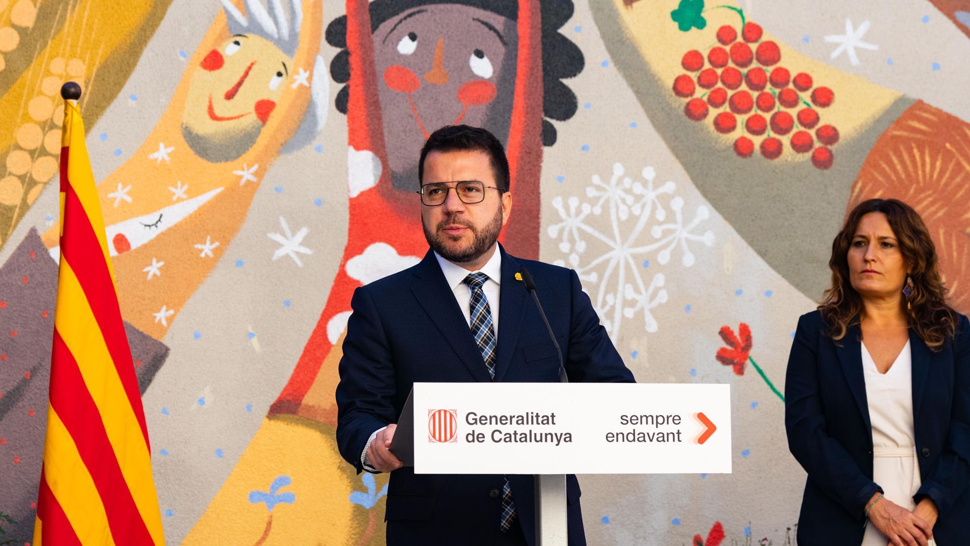 Pere Aragonès, durante la declaración institucional que ha realizado este domingo