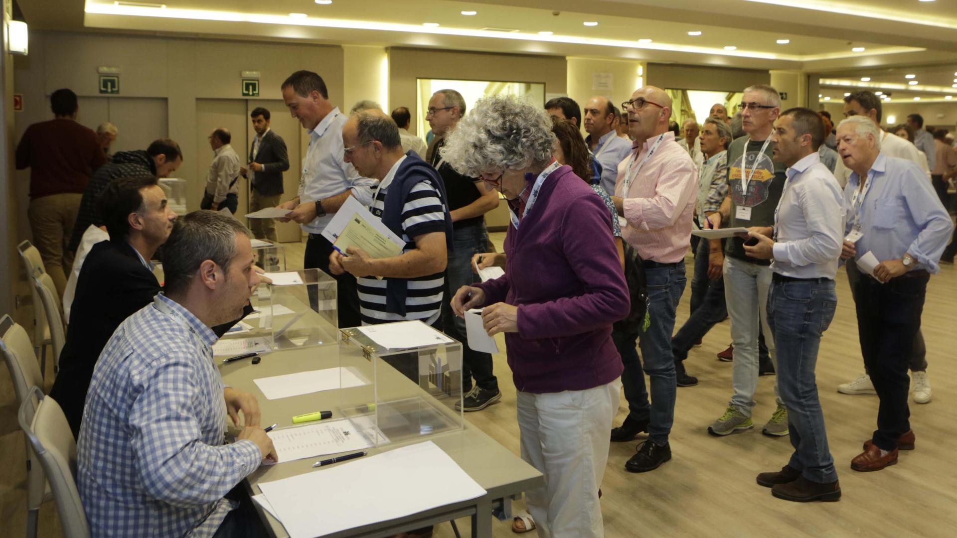 Votaciones para elegir presidente, vicepresidentes y comisión ejecutiva de la FNMC hace 4 años