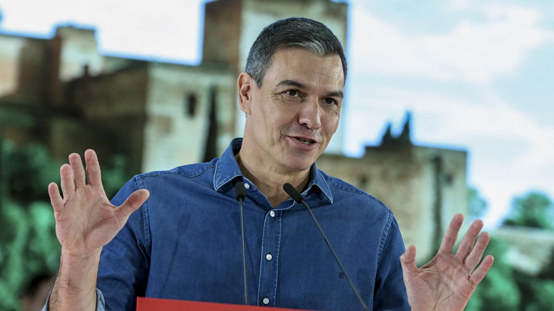 El presidente del Gobierno en funciones, Pedro Sánchez participa este sábado en un acto del PSOE celebrado en Granada