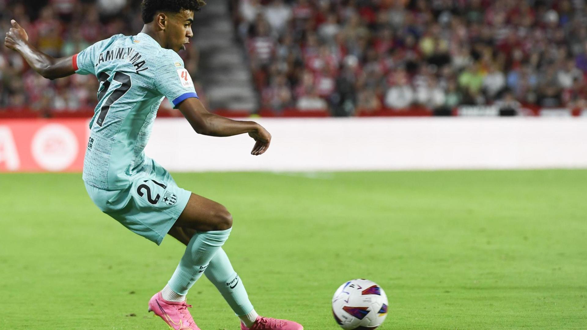 Lamine Yamal, en el partido del F.C. Barcelona contra el Granada