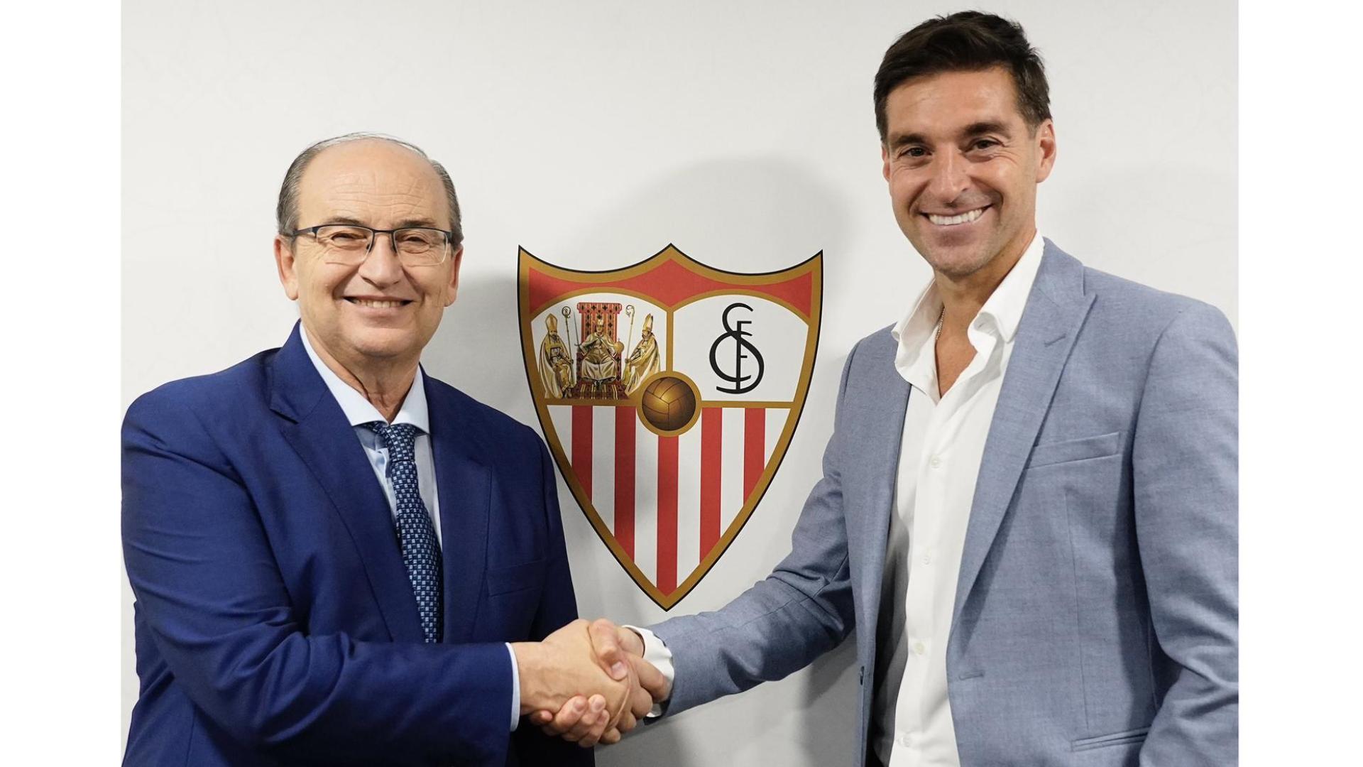 Diego Alonso, presentado como nuevo entrenador del Sevilla