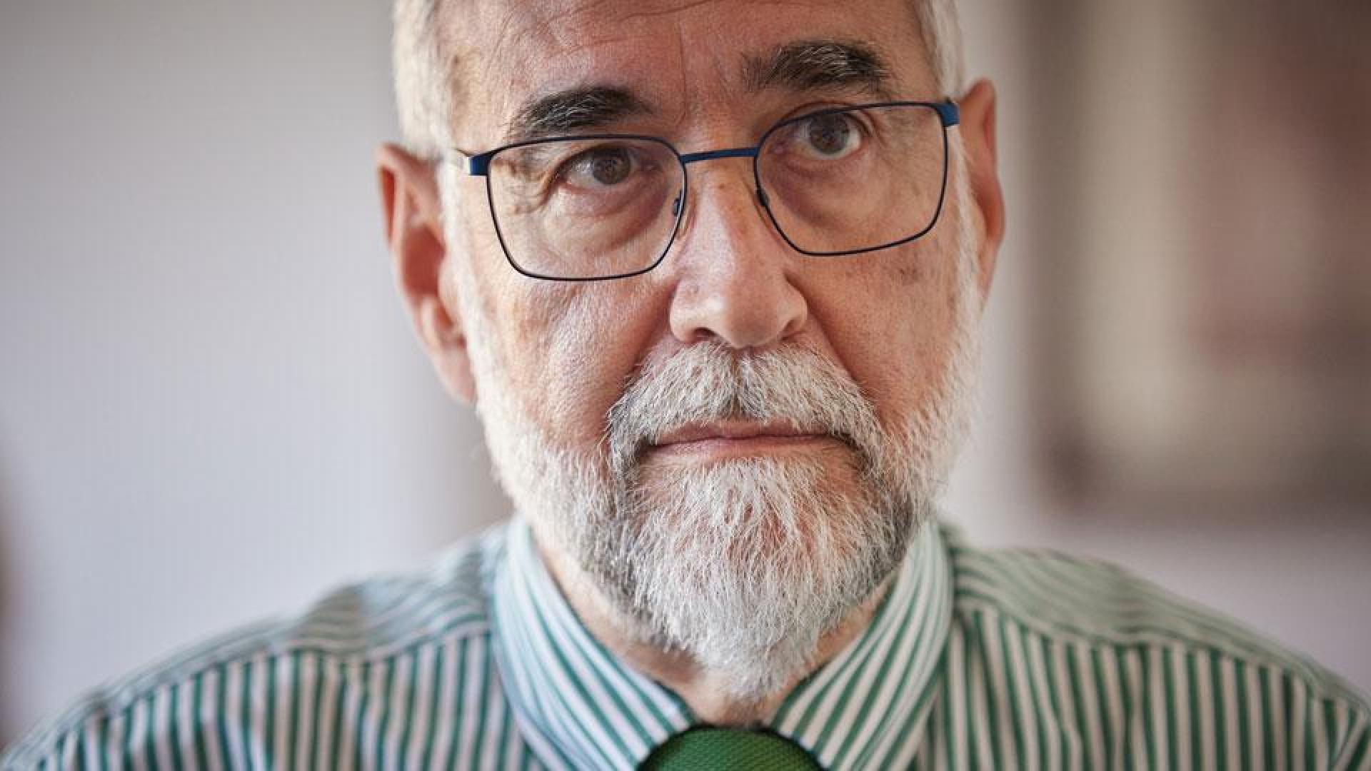 El consejero de Salud del Gobierno de Navarra, Fernando Domínguez, durante la entrevista con Diario de Navarra