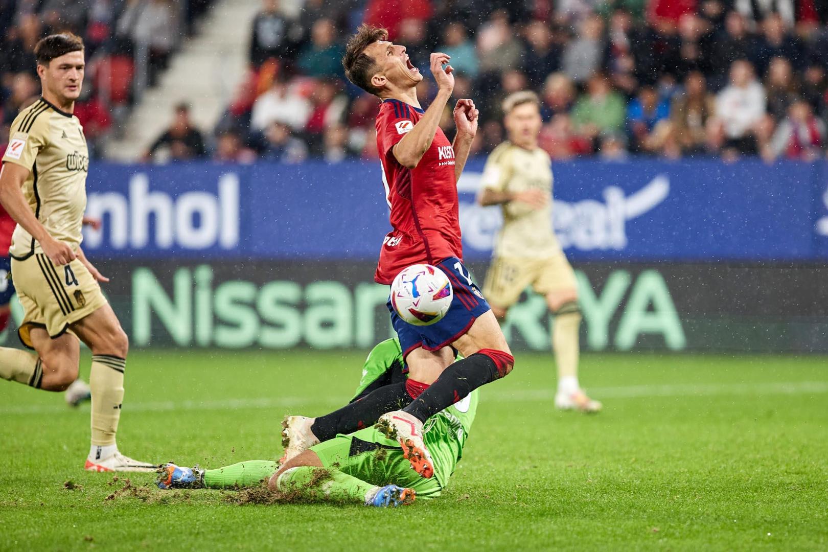 Fotos del Osasuna 2-0 Granada de la jornada 10./