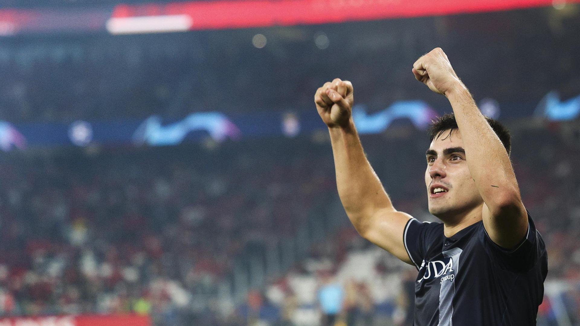 Barrenetxea celebra el triunfo de la Real Sociedad en Lisboa