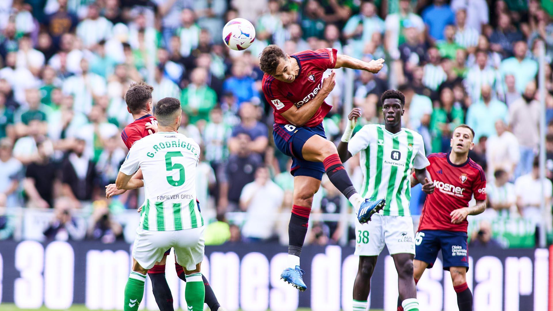 Fotos del Betis 2-1 Osasuna de la jornada 11./