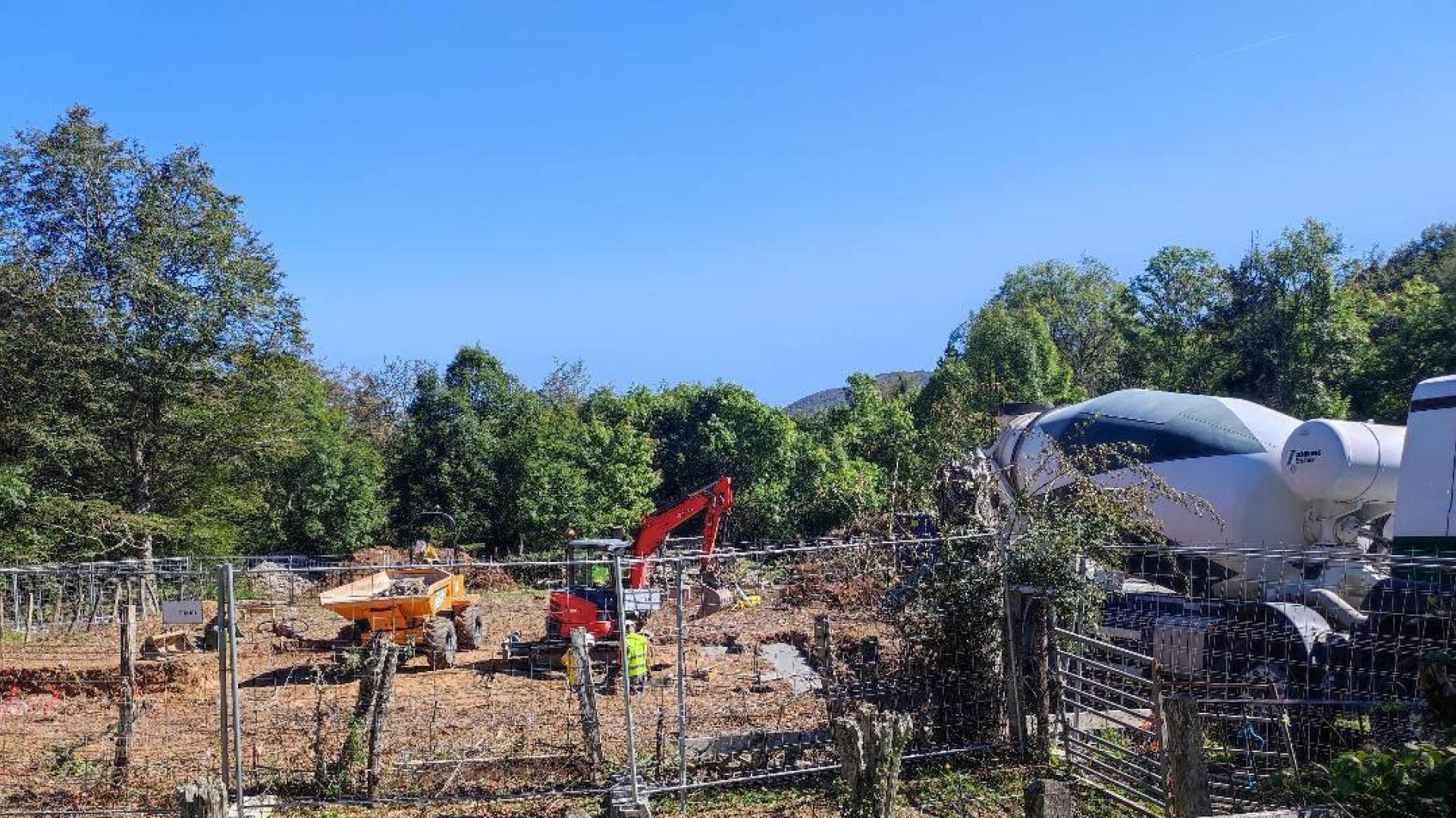 Detalle de las obras emprendidas en el futuro solar del Guardetxe.