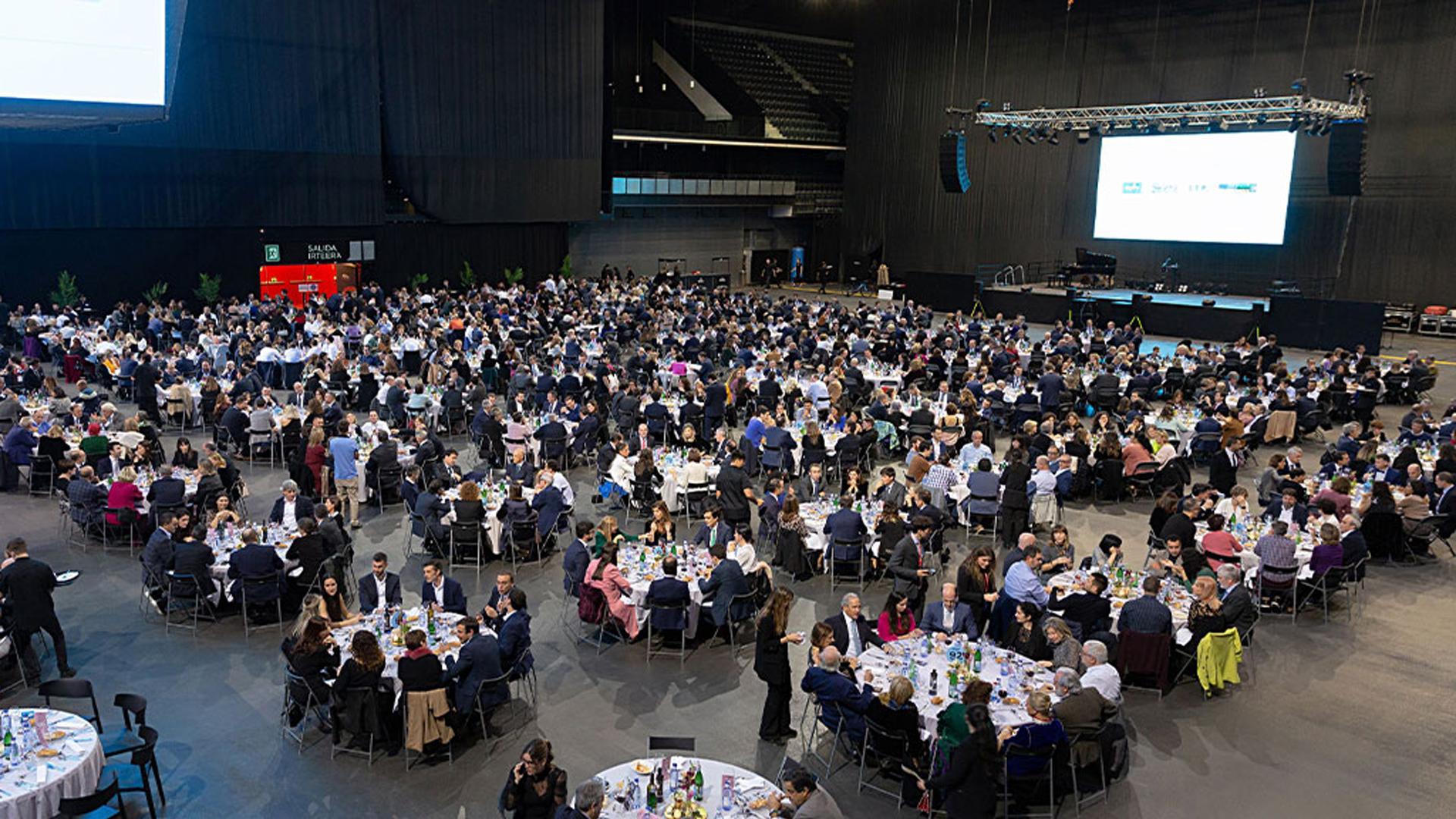 La VIII Gala de Niños contra el Cáncer reunió a más de mil asistentes en el Navarra Arena