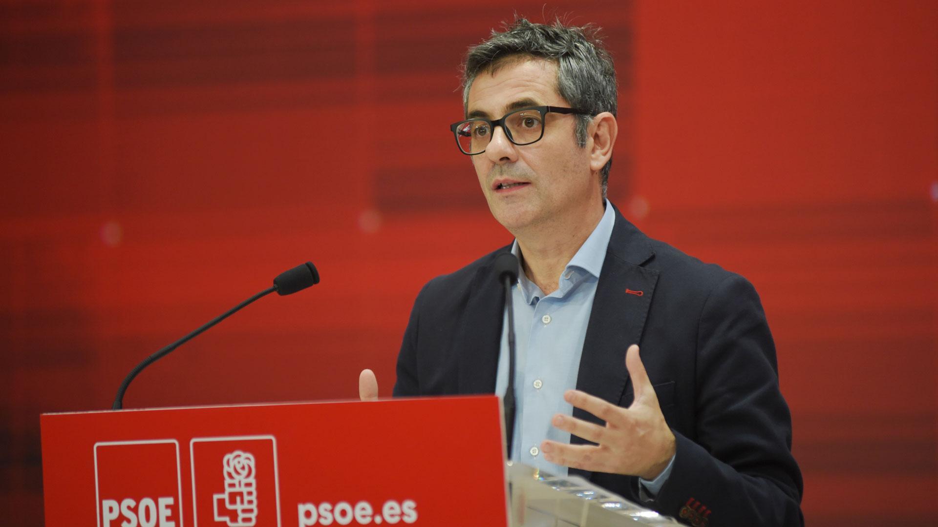 El ministro de la Presidencia en funciones y miembro de la comisión negociadora del PSOE para la investidura, Félix Bolaños